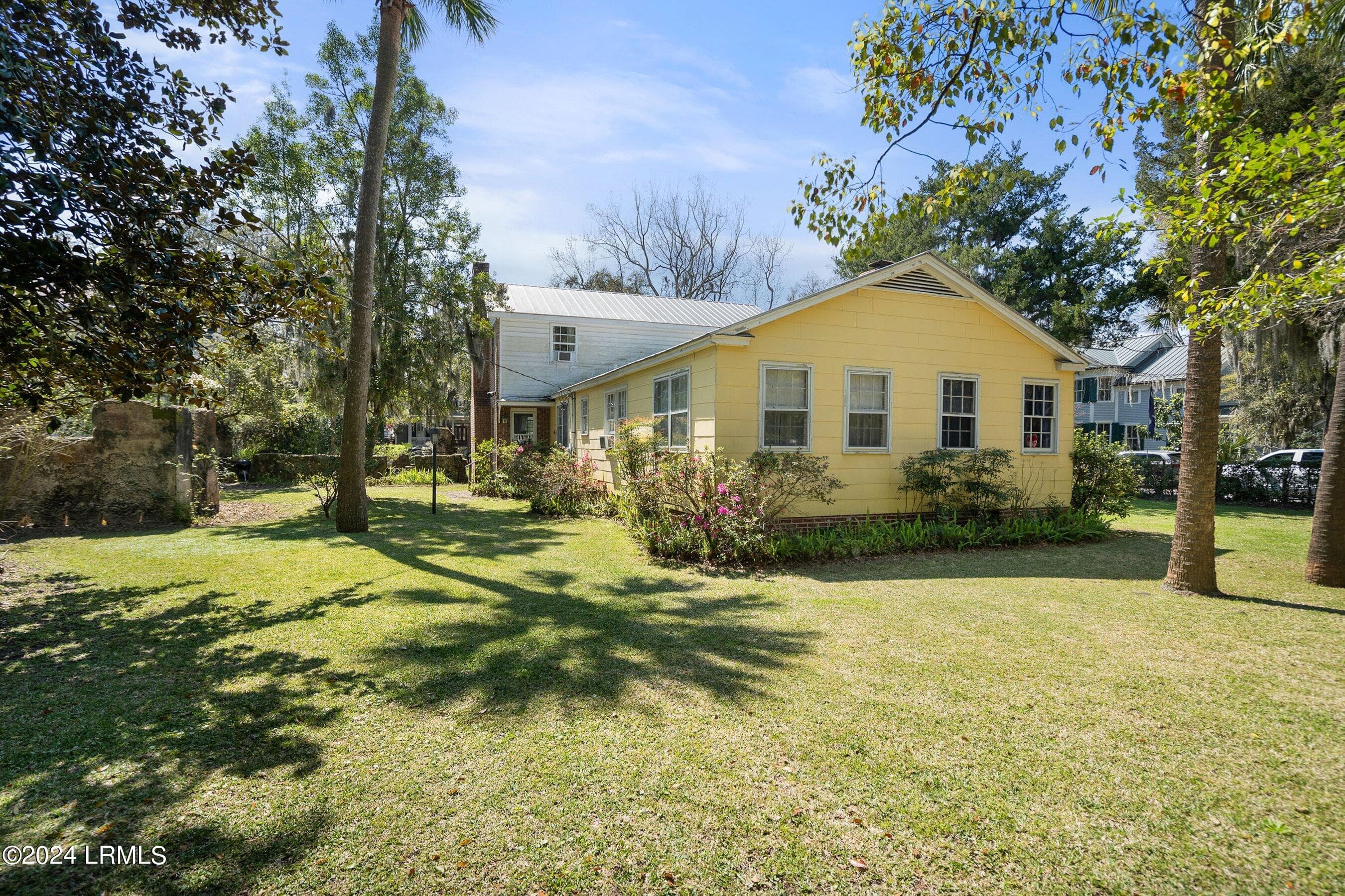 DSC02496-15.jpg-SMALL - 809 Hamilton Street, Beaufort, SC 29902
