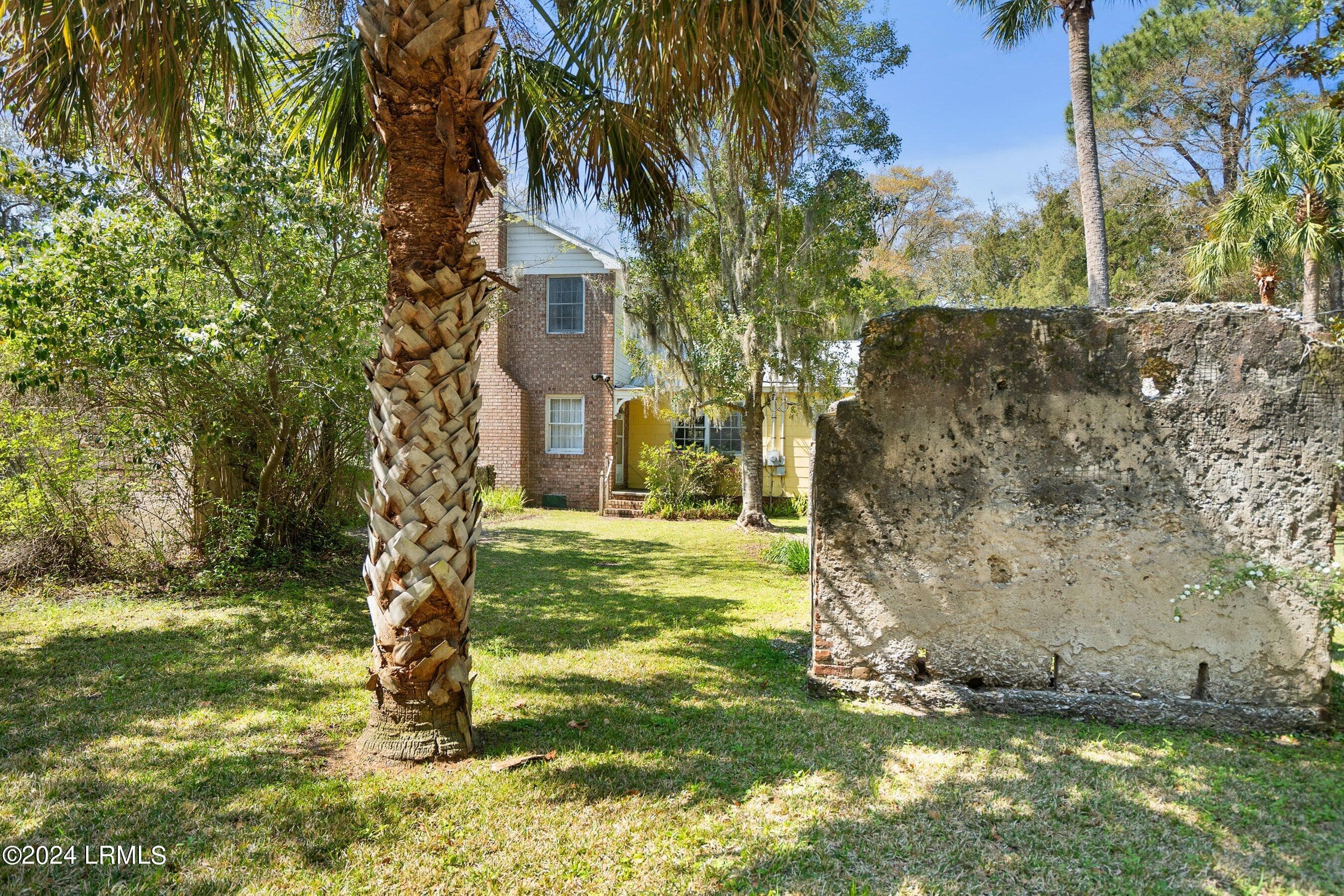DSC02514-33.jpg-SMALL - 809 Hamilton Street, Beaufort, SC 29902