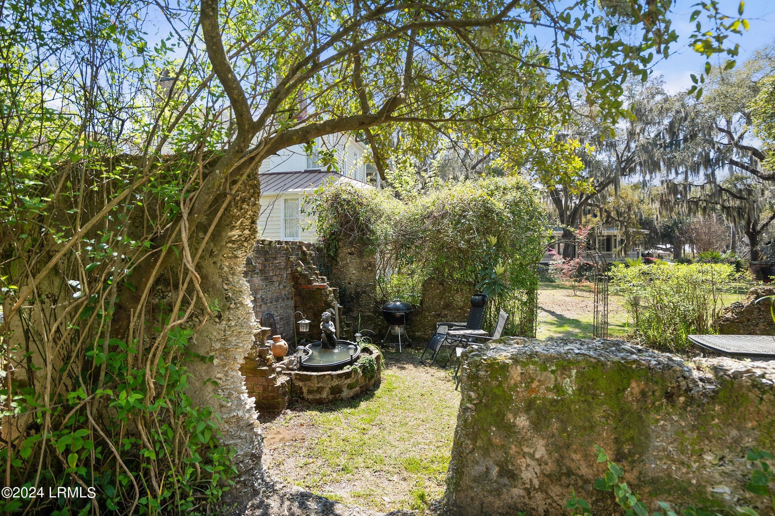 DSC02519-38.jpg-SMALL - 809 Hamilton Street, Beaufort, SC 29902
