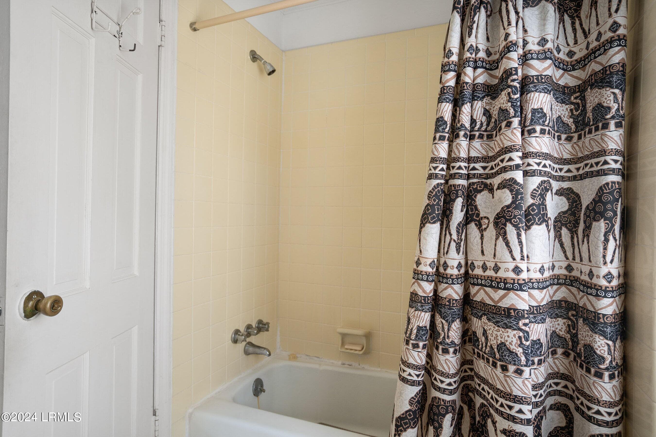 DSC02629-143.jpg-SMALL - 809 Hamilton Street, Beaufort, SC 29902
