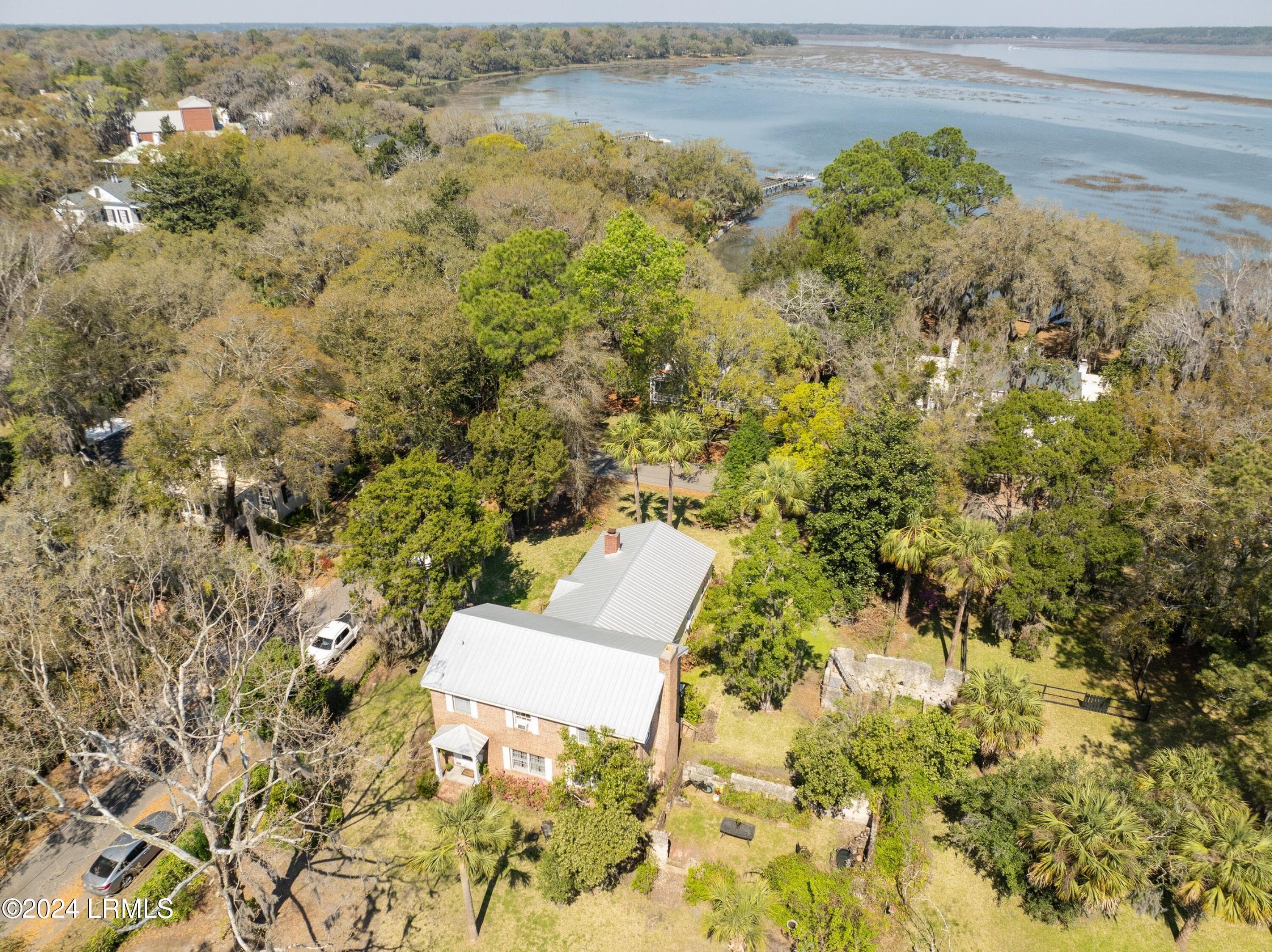 809 Hamilton Street, Beaufort, SC 29902