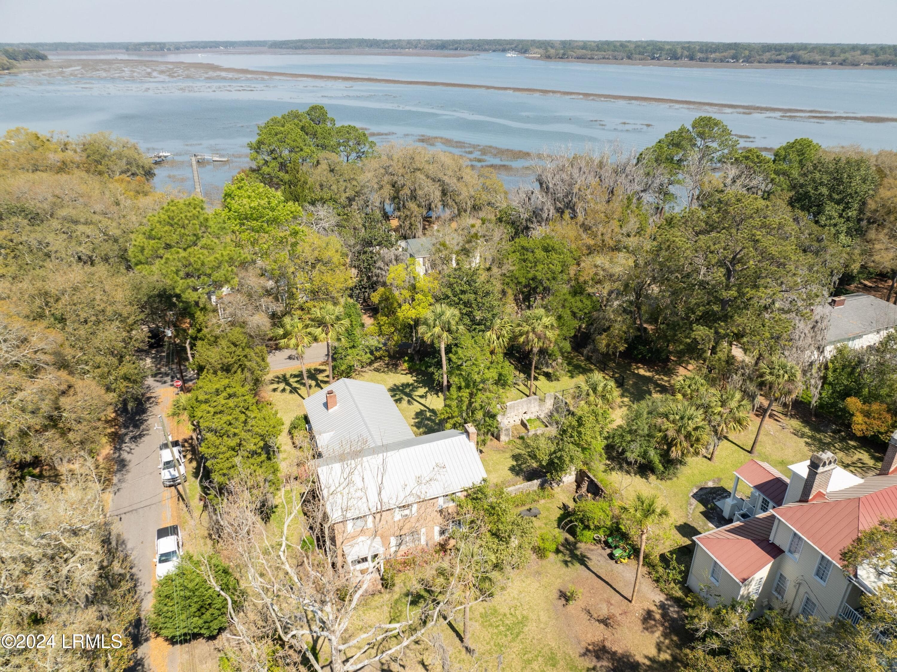 DJI_0787-1.jpg-SMALL - 809 Hamilton Street, Beaufort, SC 29902