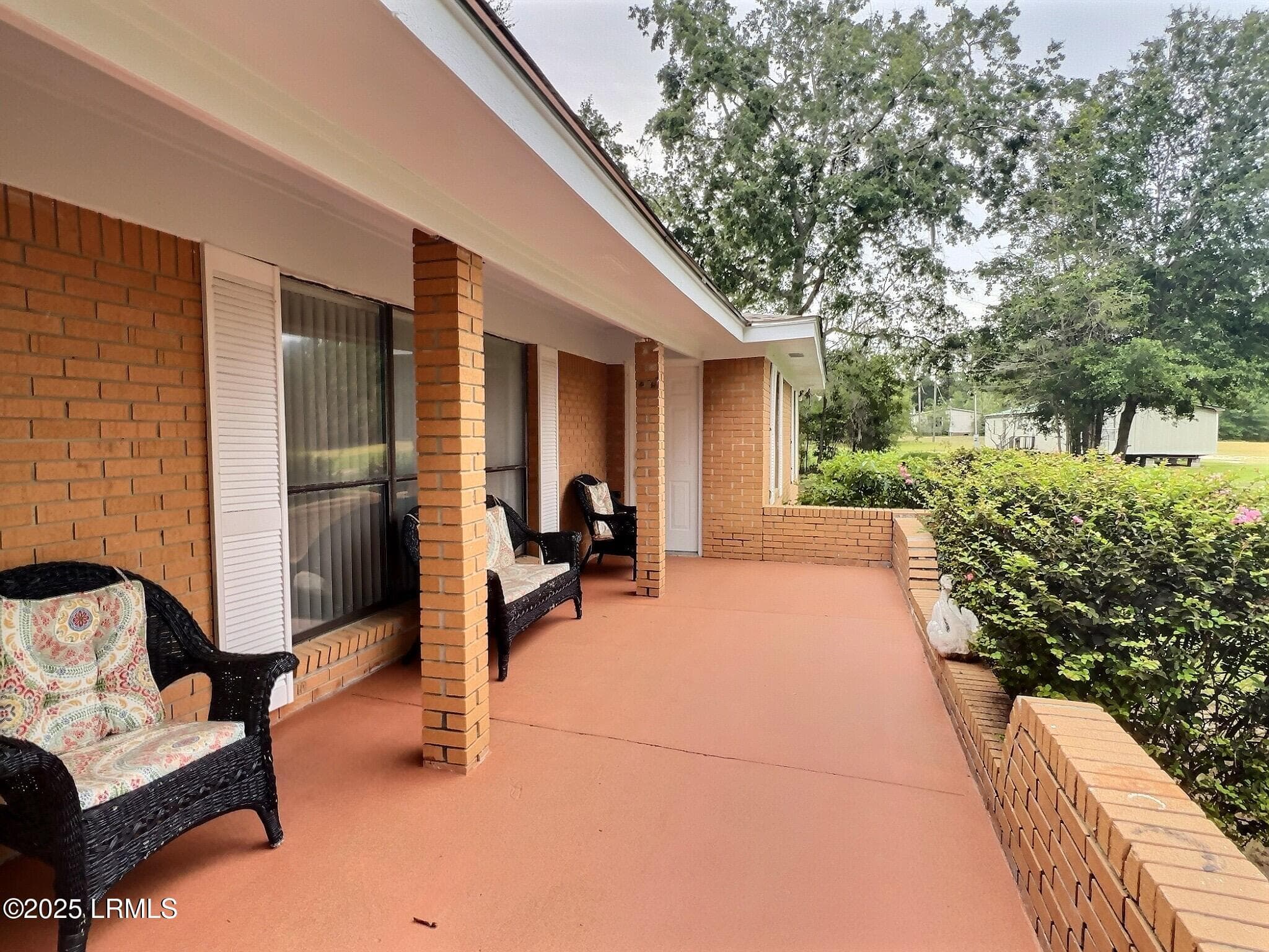 Front Porch - 532 Stokes Bluff Road, Garnett, SC 29922