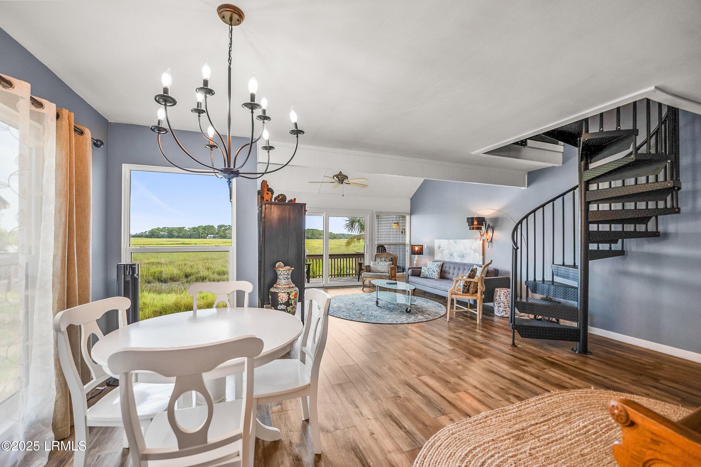 Spacious family room - 229 Tennis Villa Circle 229, Fripp Island, SC 29920, Fripp Island