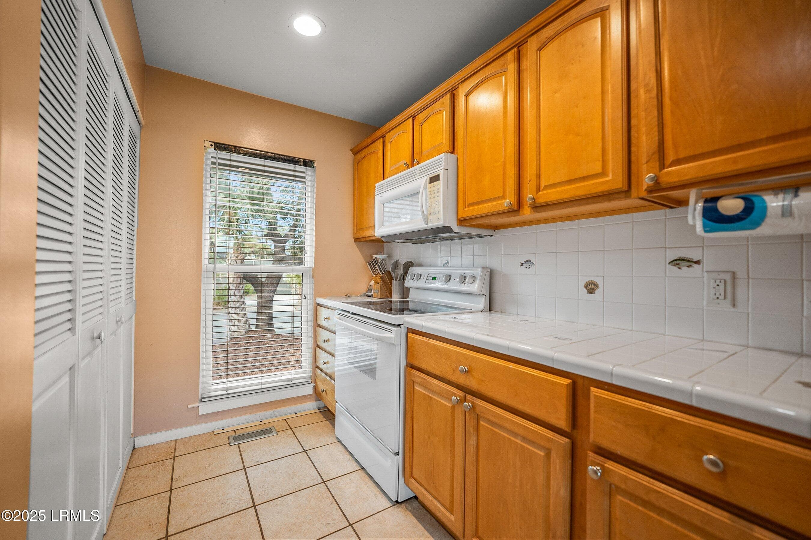 Kitchen - 229 Tennis Villa Circle 229, Fripp Island, SC 29920, Fripp Island