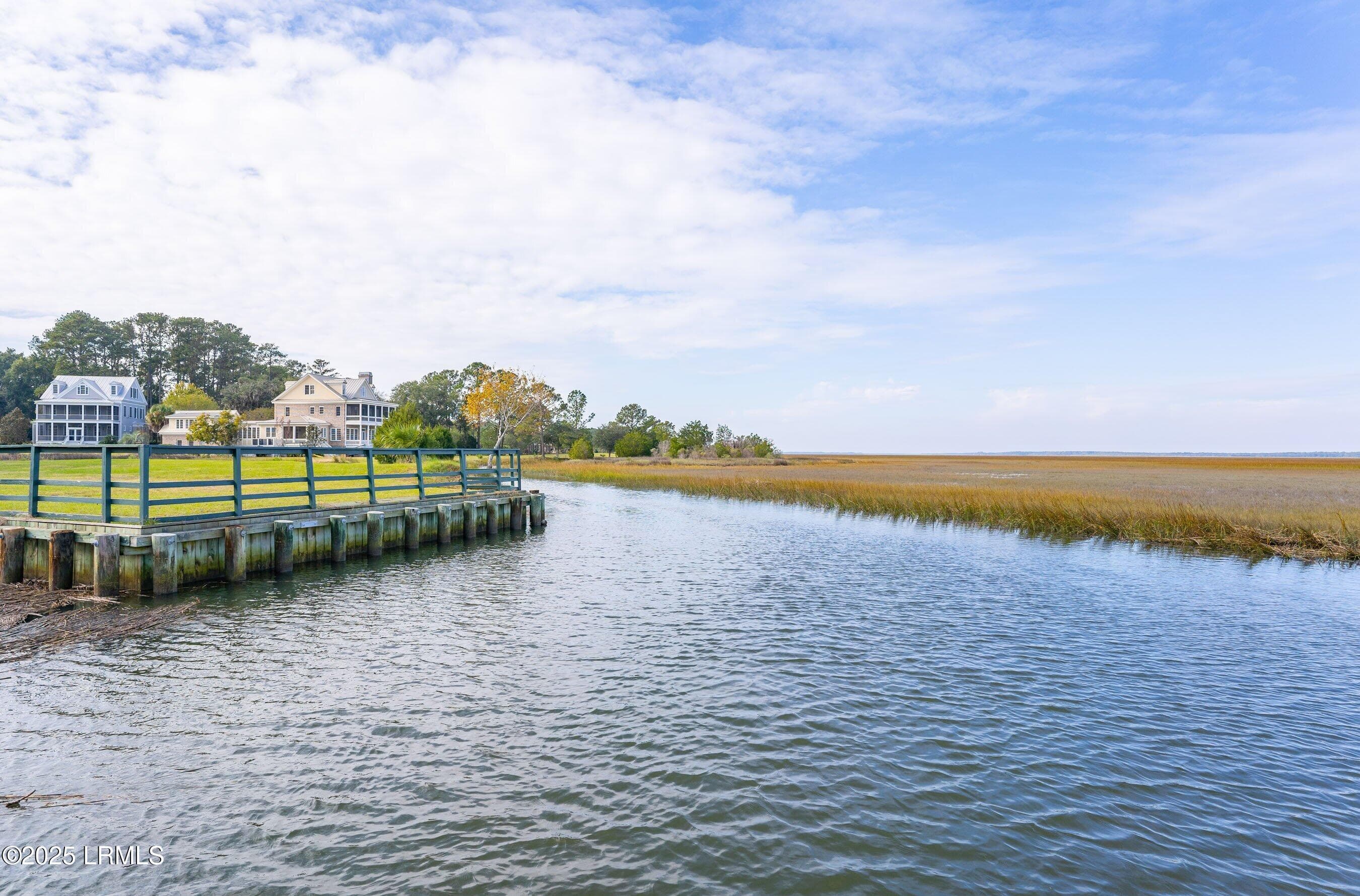 Amenities - 208 Coosaw Point Boulevard, Beaufort, SC 29907