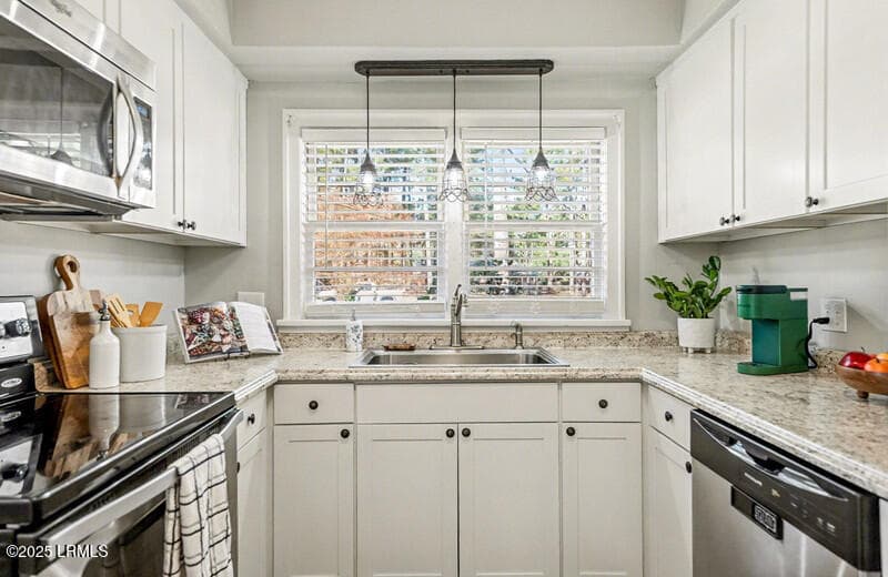 Kitchen 4 - 411 Willard Street, Hampton, SC 29924, Hampton