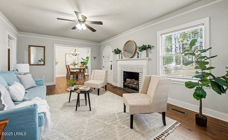 Living 4 - 411 Willard Street, Hampton, SC 29924, Hampton