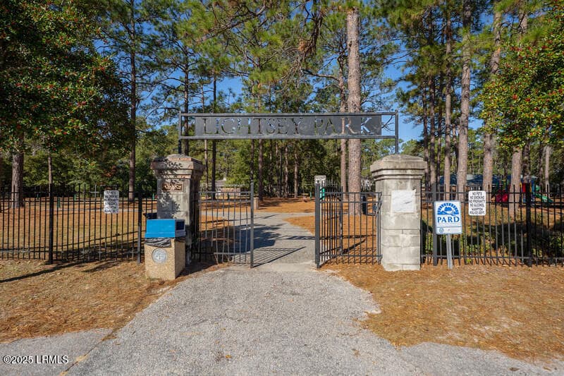 park - 411 Willard Street, Hampton, SC 29924, Hampton