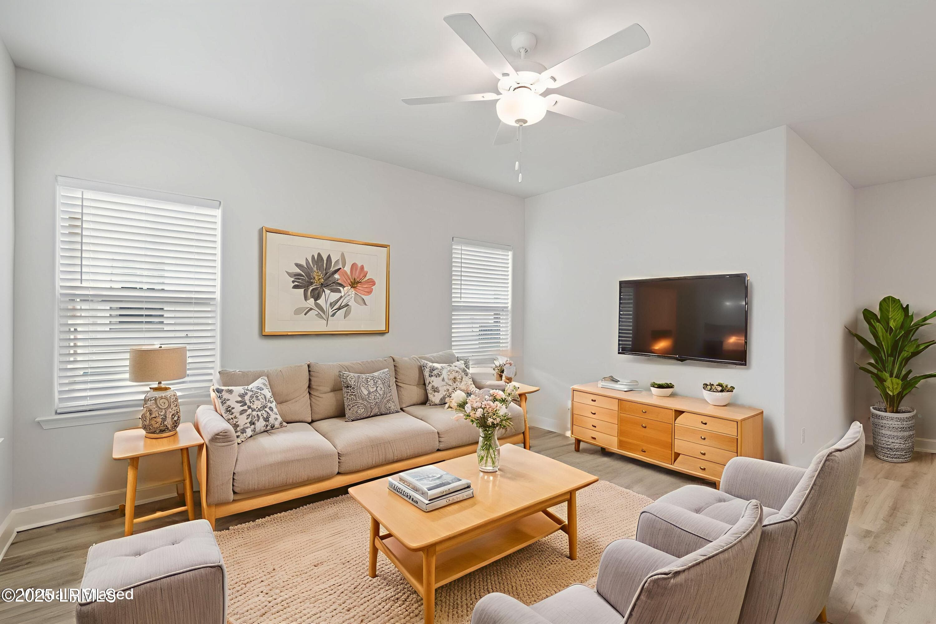 Foxchase-19-3 - Living Room - Scandinavi - 123 Silver Street 101, Ridgeland, SC 29936, Ridgeland