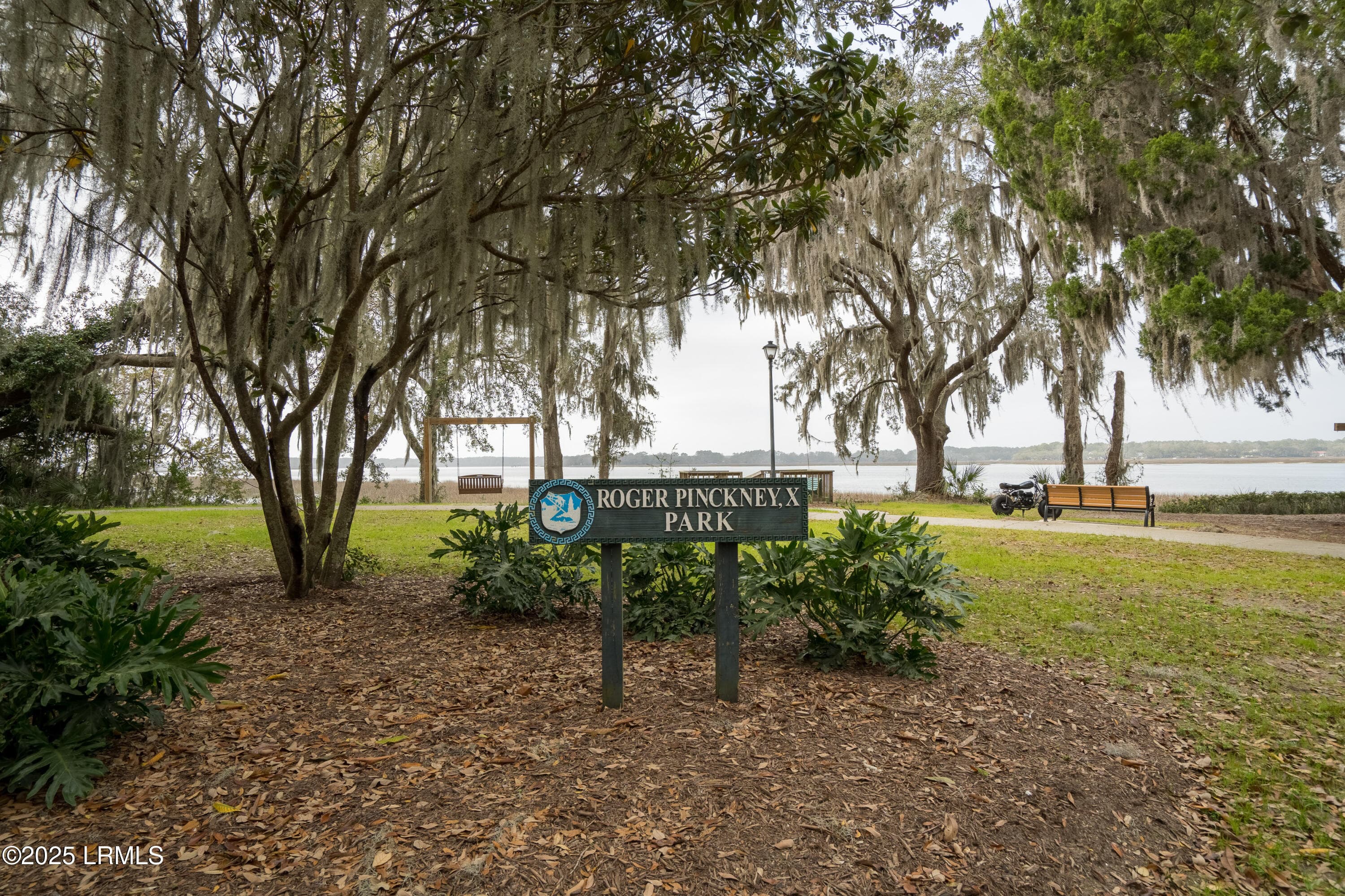 Roger Pinckney Park in Pigeon Point - 2002 Roper Street, Beaufort, SC 29902