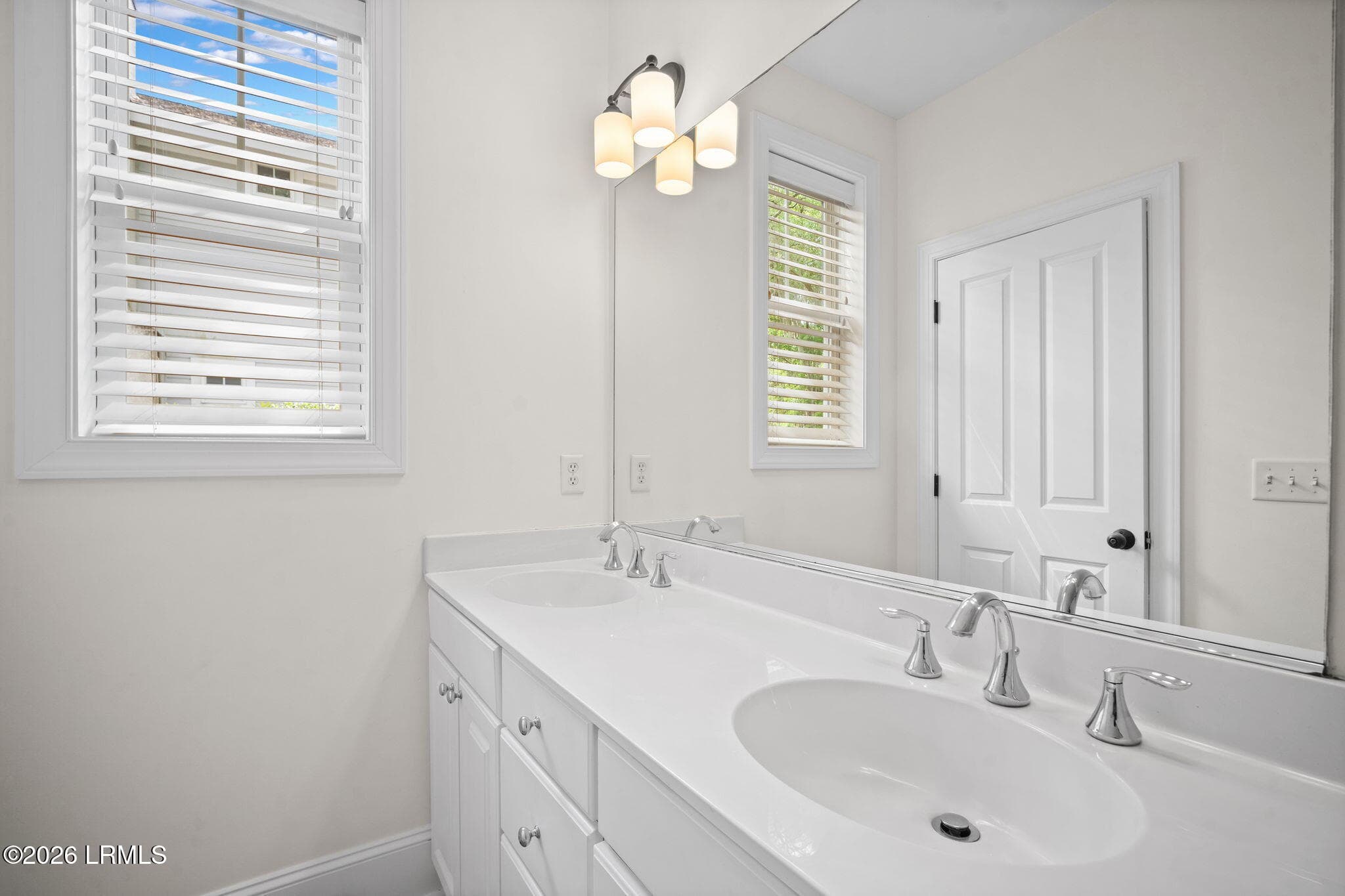 25-web-or-mls-DSC08036 - 1011 Calhoun Street, Beaufort, SC 29902