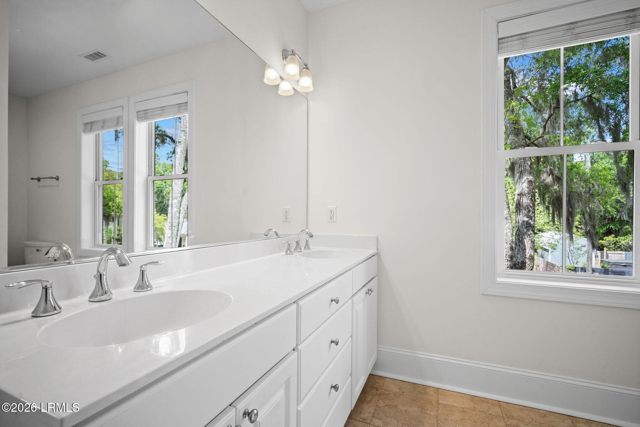 35-web-or-mls-DSC08086 - 1011 Calhoun Street, Beaufort, SC 29902
