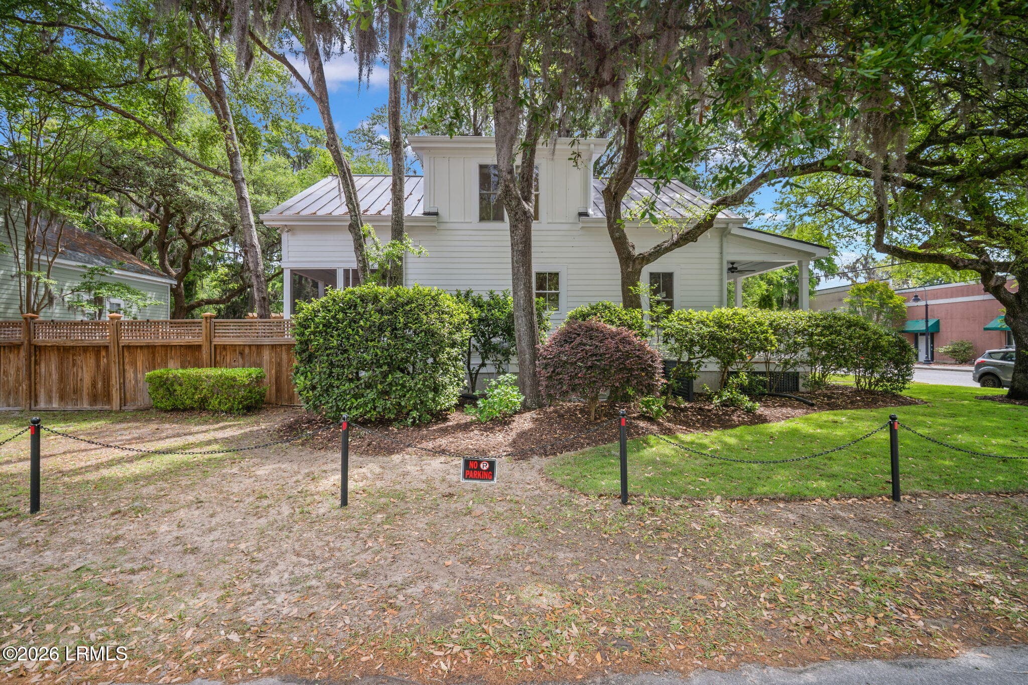 48-web-or-mls-DSC08175 - 1011 Calhoun Street, Beaufort, SC 29902