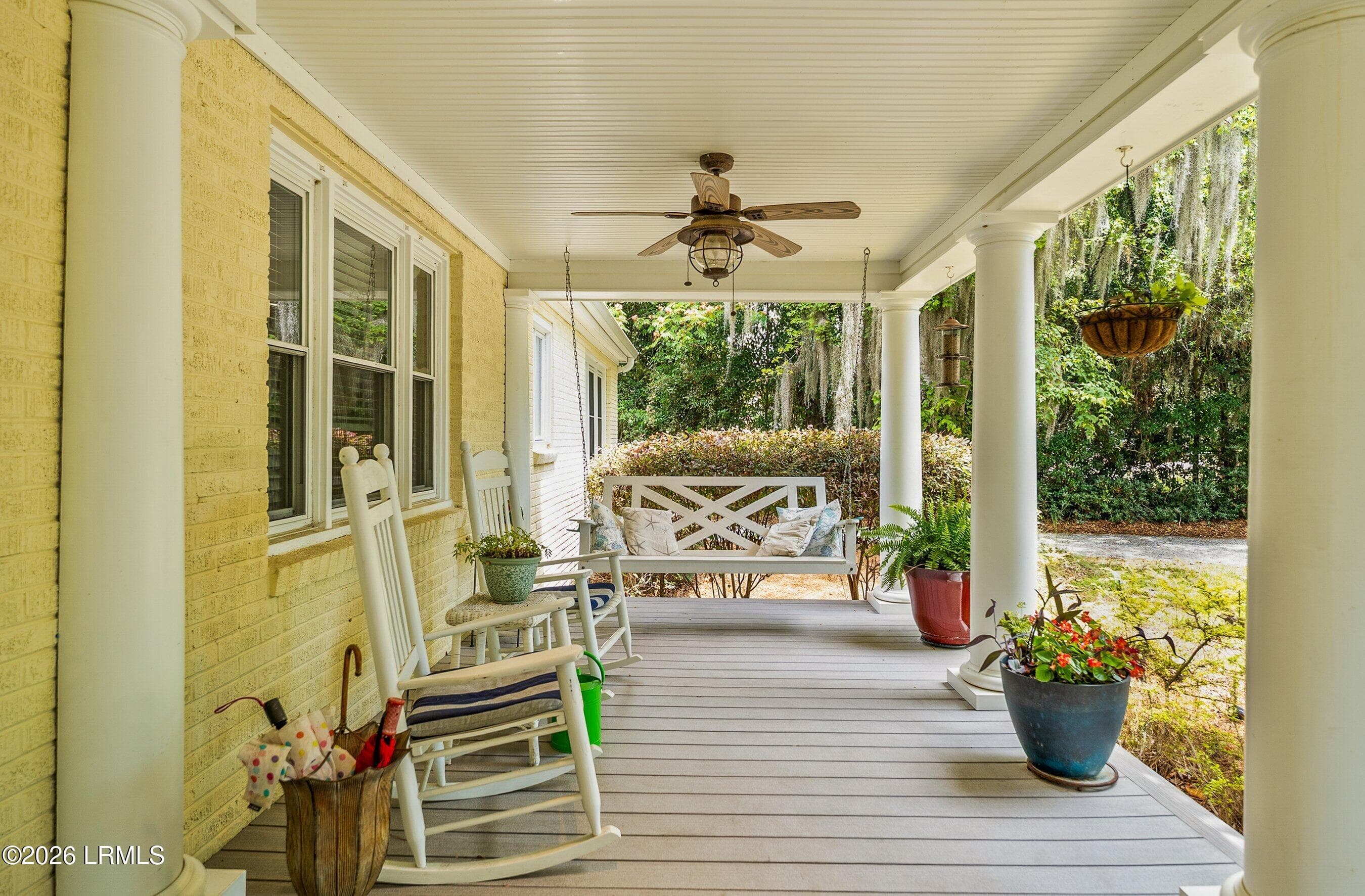 DSC02121-60-1.jpg-SMALL - 864 Ribaut Road, Beaufort, SC 29902