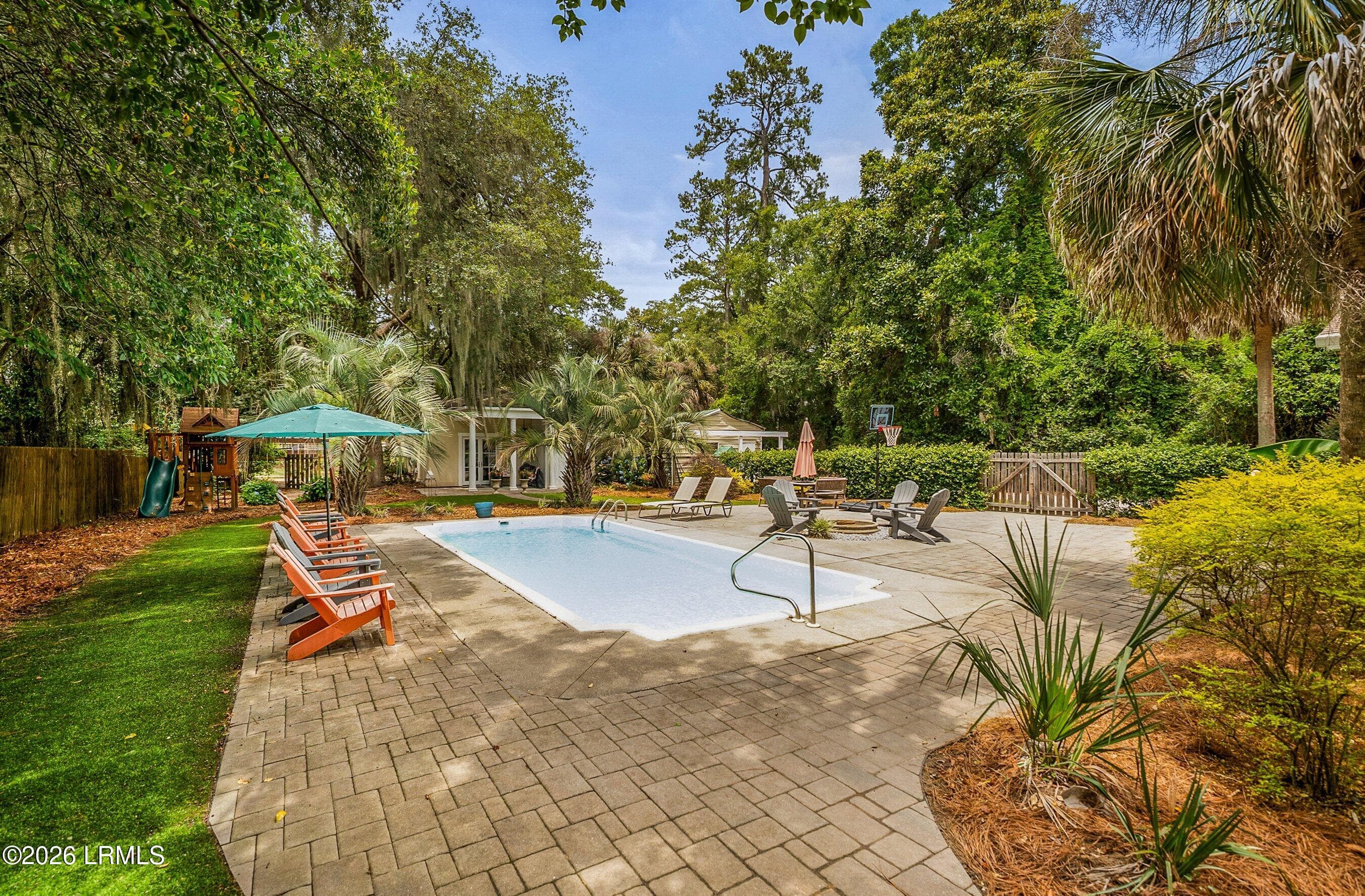 DSC02181-120-1.jpg-SMALL - 864 Ribaut Road, Beaufort, SC 29902