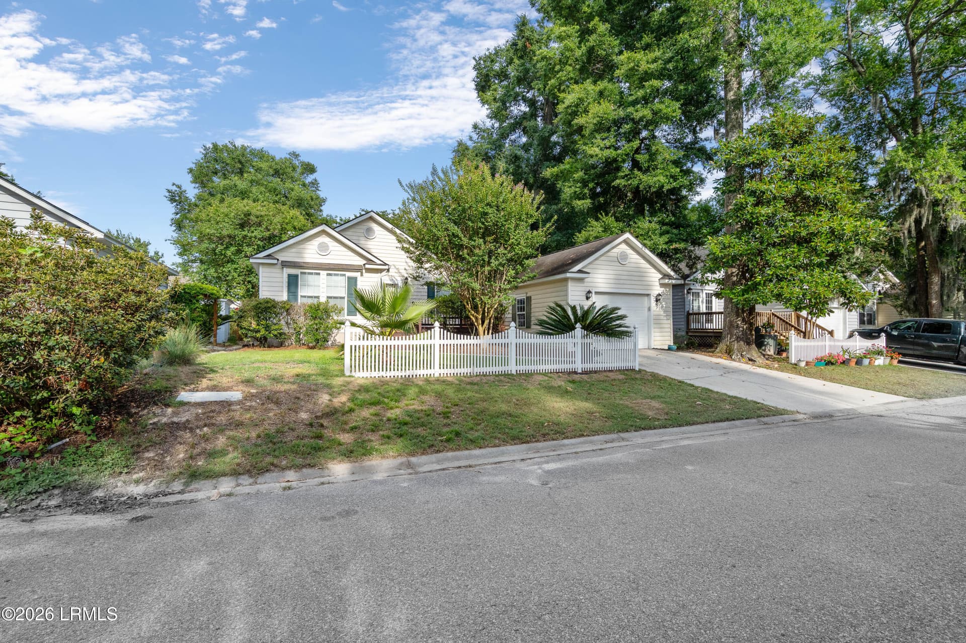 8 Wateree Court, Port Royal, SC 29902