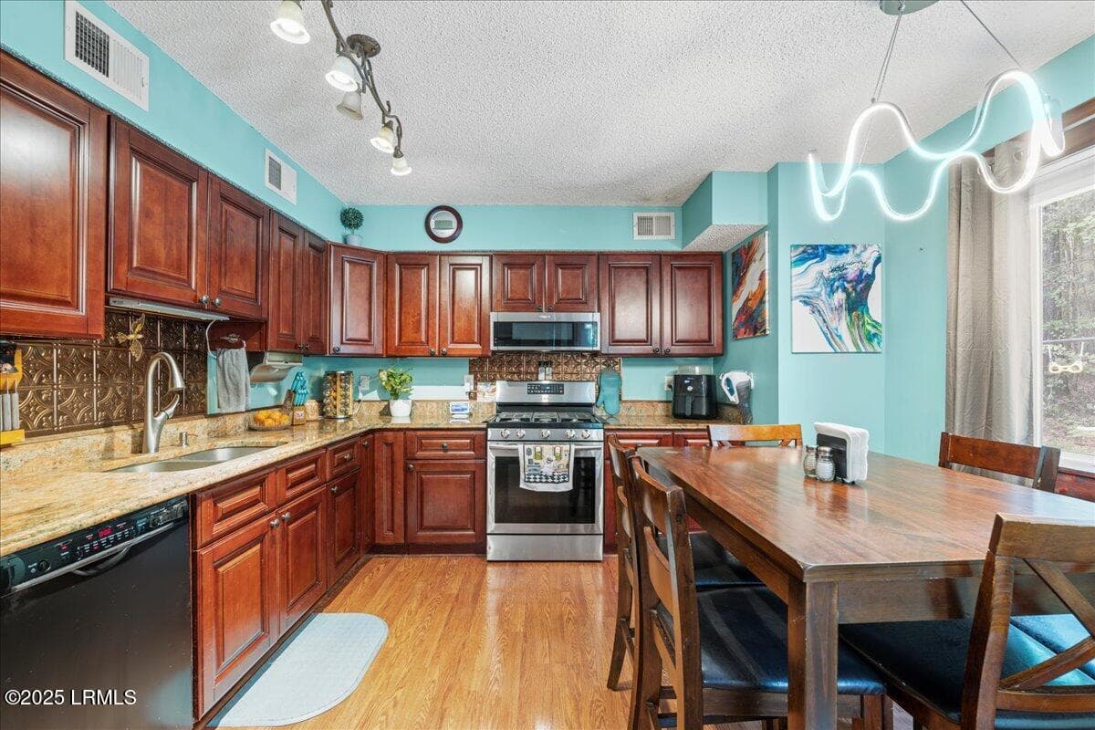06-DSC01777 - 168 Walker Road, Early Branch, SC 29916