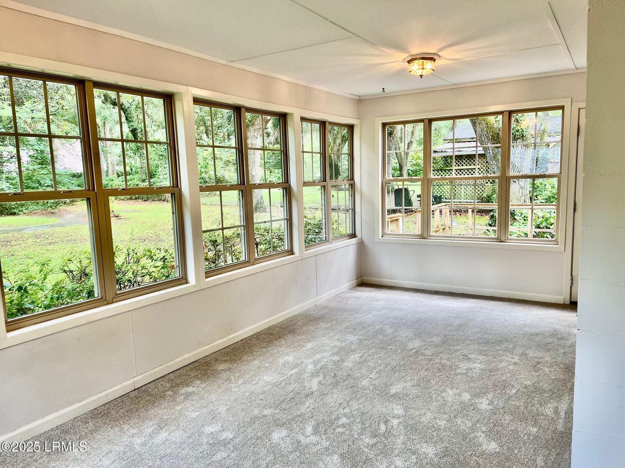 Carolina Rm - Carpet - 82 Sunset Boulevard, Beaufort, SC 29907
