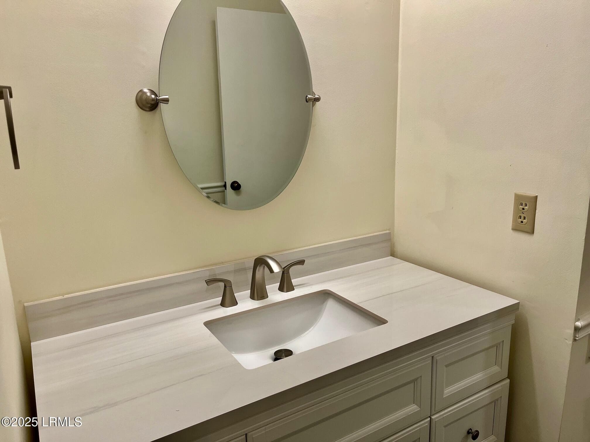 Main Bath Vanity - 82 Sunset Boulevard, Beaufort, SC 29907