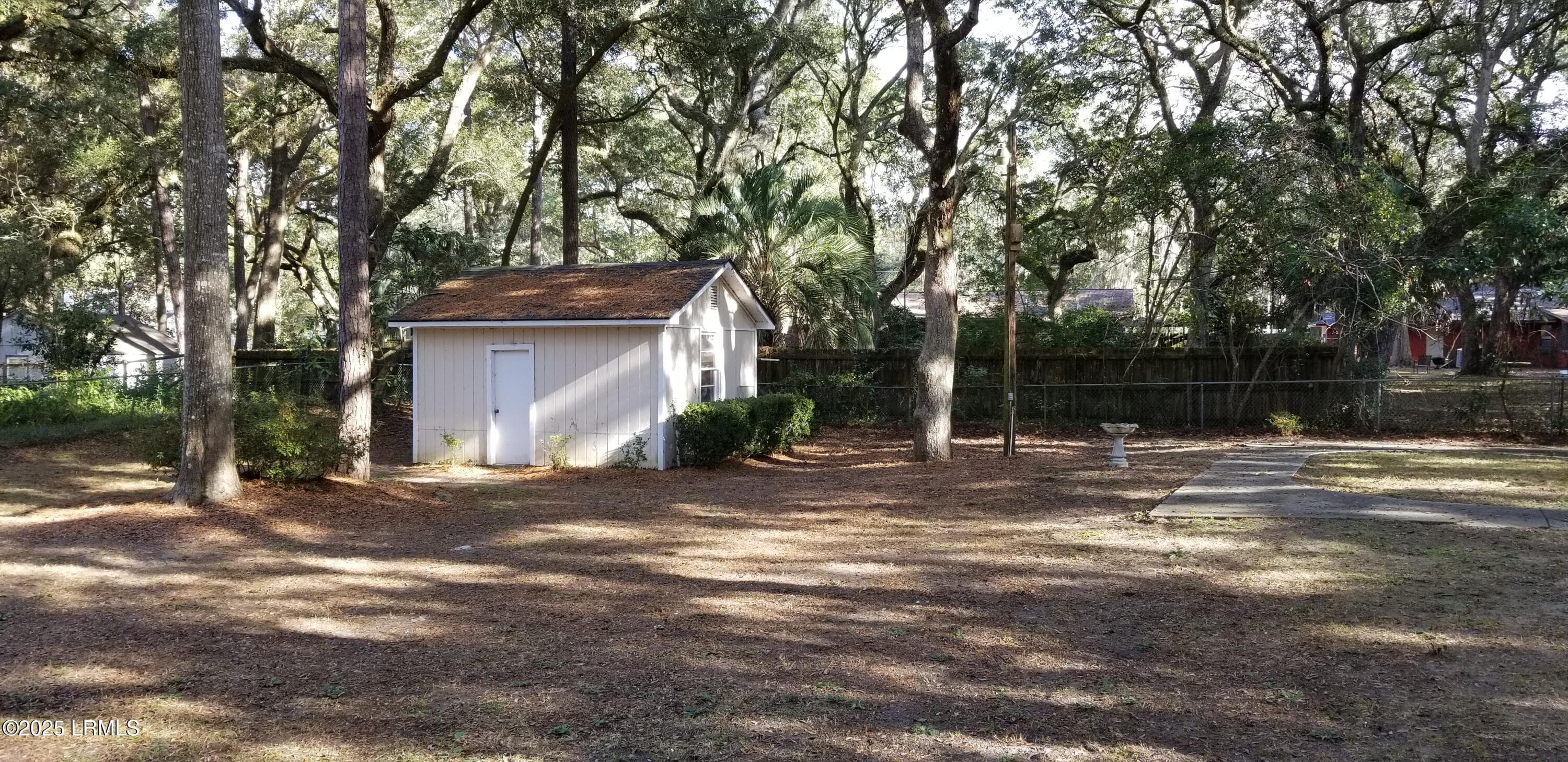 Fenced Yd/Workshop Shed/Sprinkler Sys - 82 Sunset Boulevard, Beaufort, SC 29907