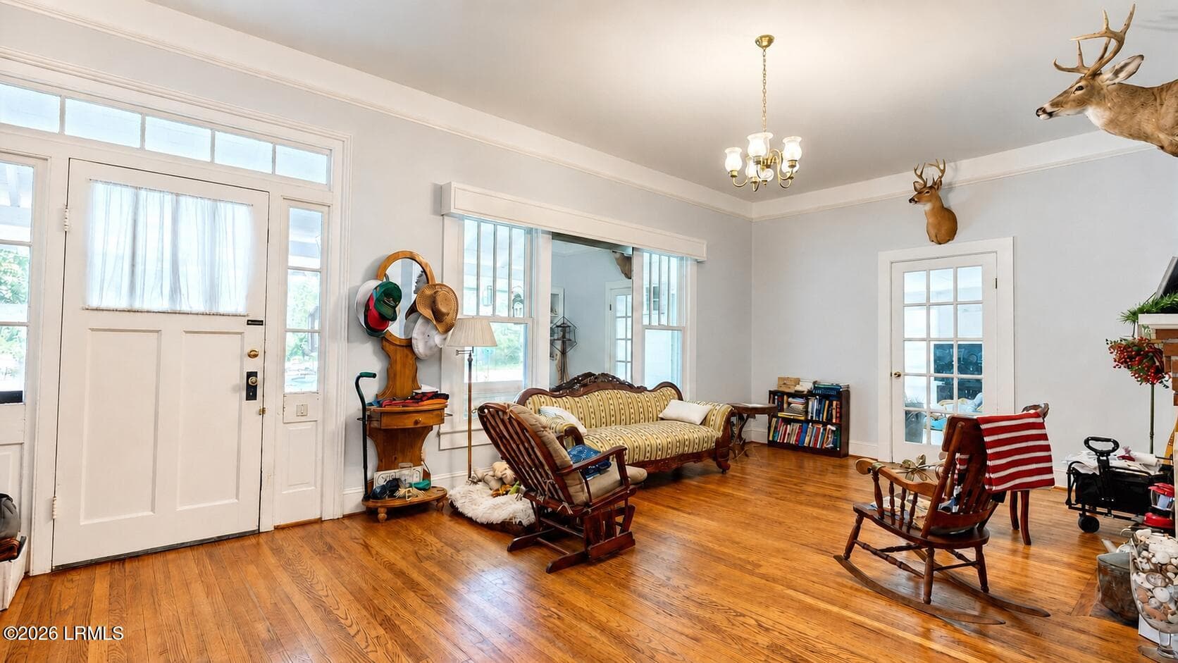 living 2 edited - 501 Elm Street W, Hampton, SC 29924, Hampton