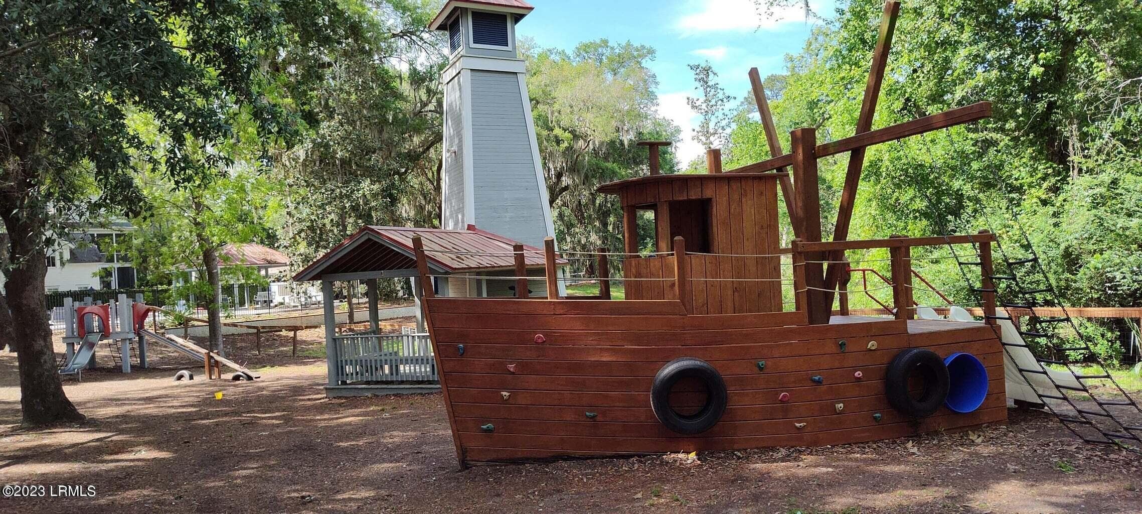 20230410222716444811000000-o - 45 Holbrook Drive, Beaufort, SC 29902