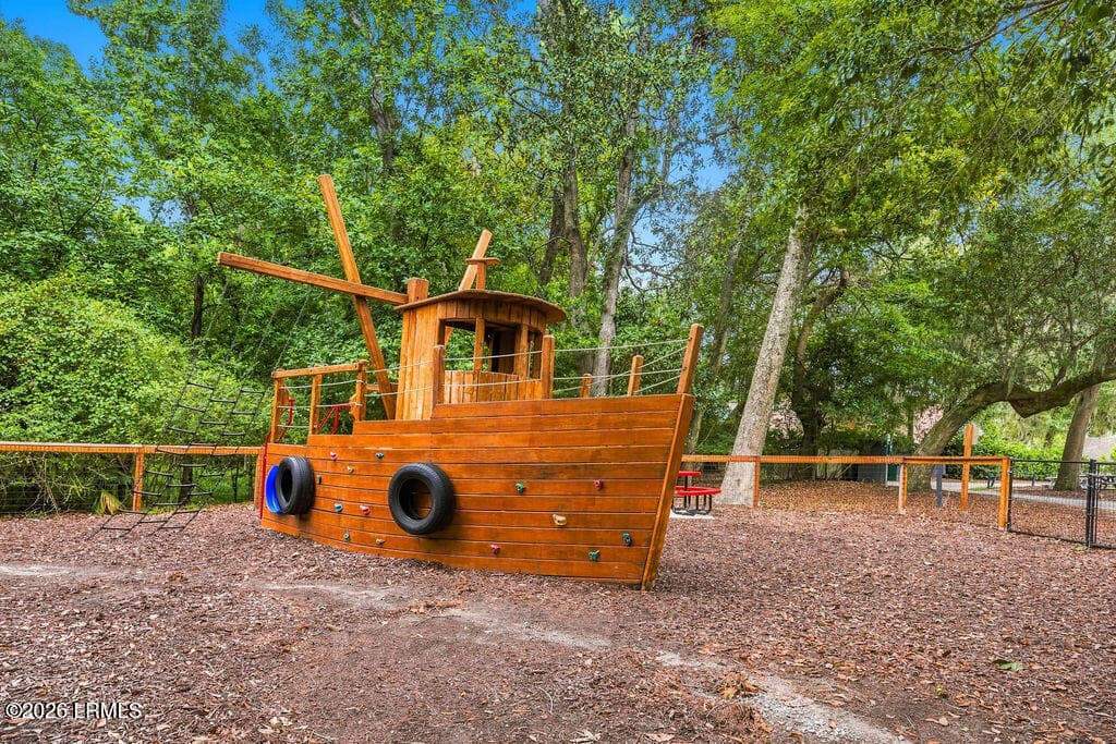 Playground - 79 Bostick Circle, Beaufort, SC 29902