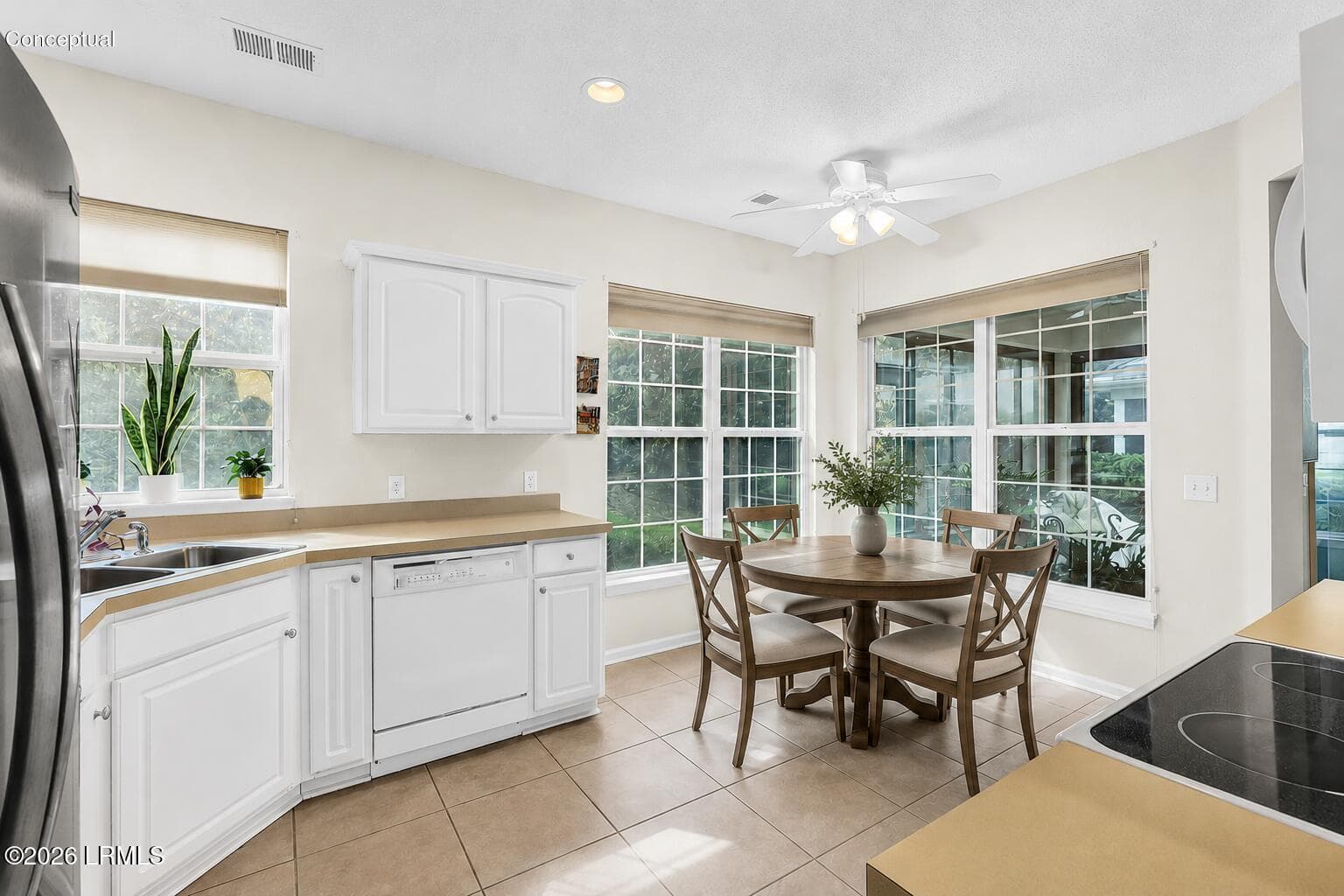 24 Falcon Ct kitchen (1) - 24 Falcon Court, Bluffton, SC 29909