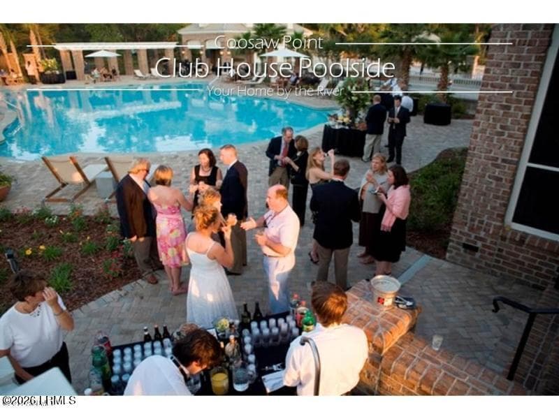 20170211183157936466000000-o - 11 Park Square S, Beaufort, SC 29907