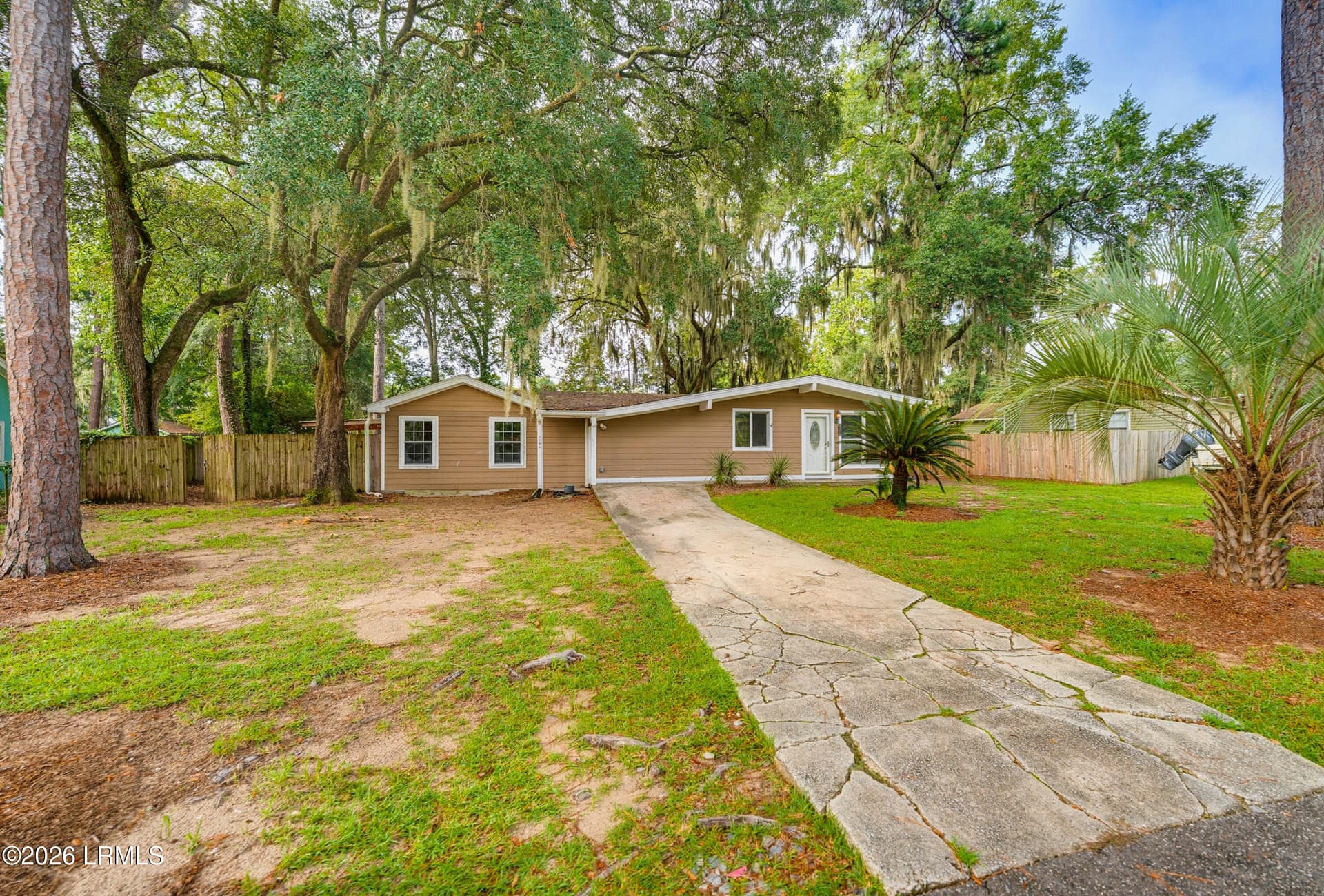 DSC08173-1-1 - 2706 Rosemont Avenue, Port Royal, SC 29935