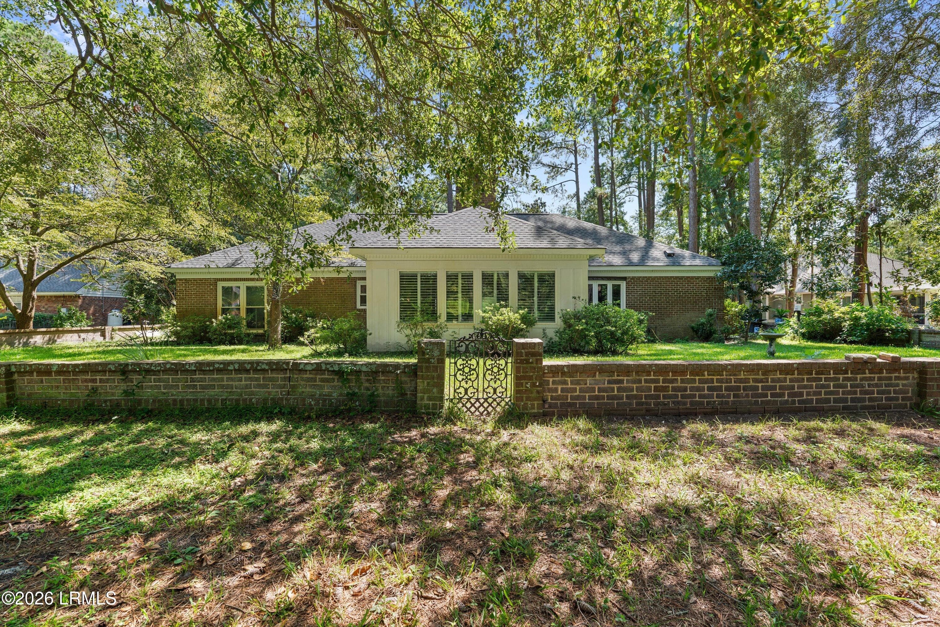 33-61 Wade Hampton Dr - 61 Wade Hampton Drive, Beaufort, SC 29907