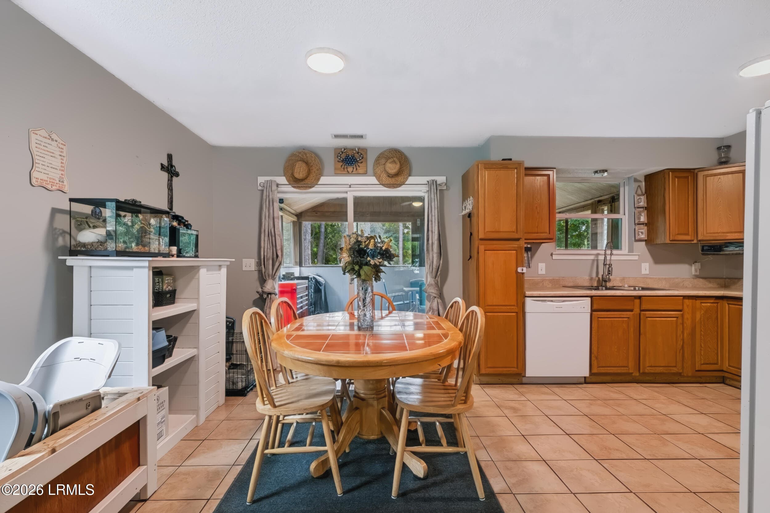 2026-09-09-16-hewlett-rd-beaufort-jb-127 - 16 Hewlett Road, Beaufort, SC 29907
