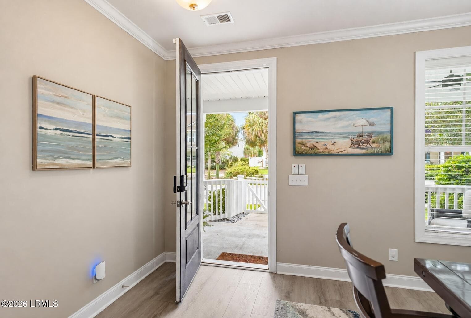 ___through the door - 3876 Oyster Bluff Boulevard, Beaufort, SC 29907