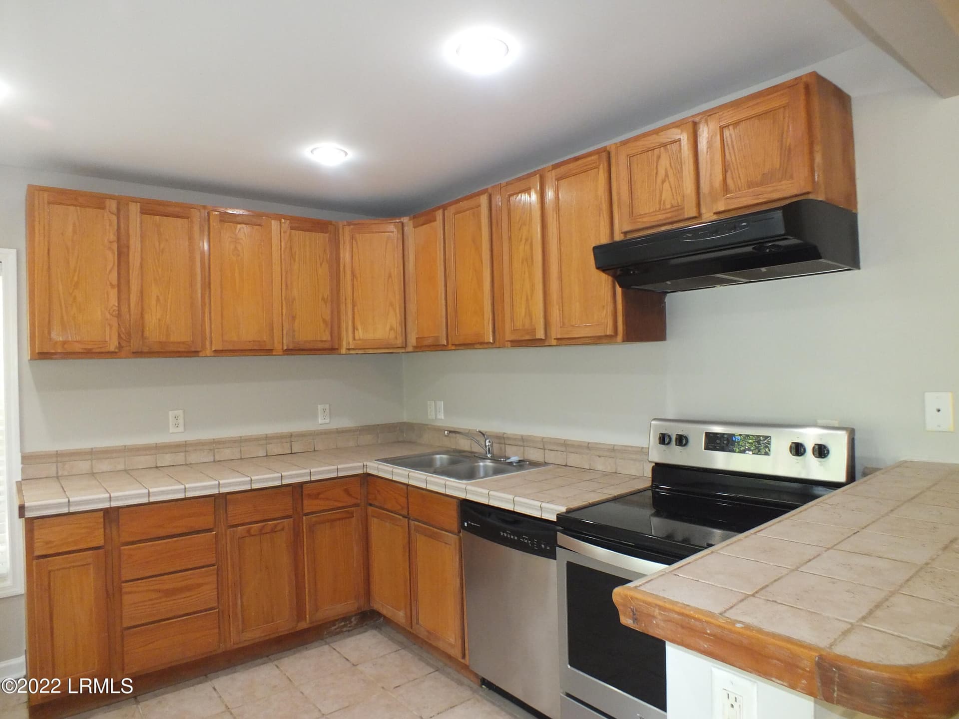 DSCF4796 - 418 Meritta Avenue, Beaufort, SC 29902
