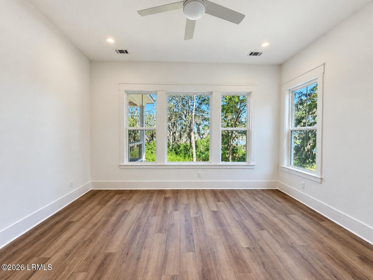 21_bright_modern_room_with_woodland_view - 2493 Knowles Island Road, Ridgeland, SC 29936, Ridgeland