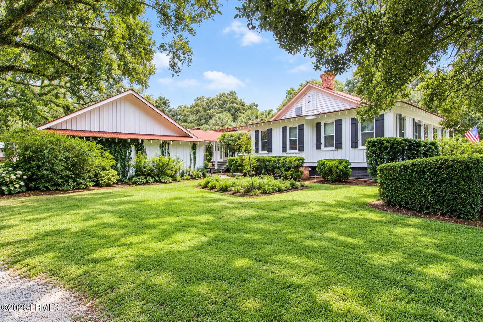 Front - 25632 Pocotaligo Road, Yemassee, SC 29945, Yemassee