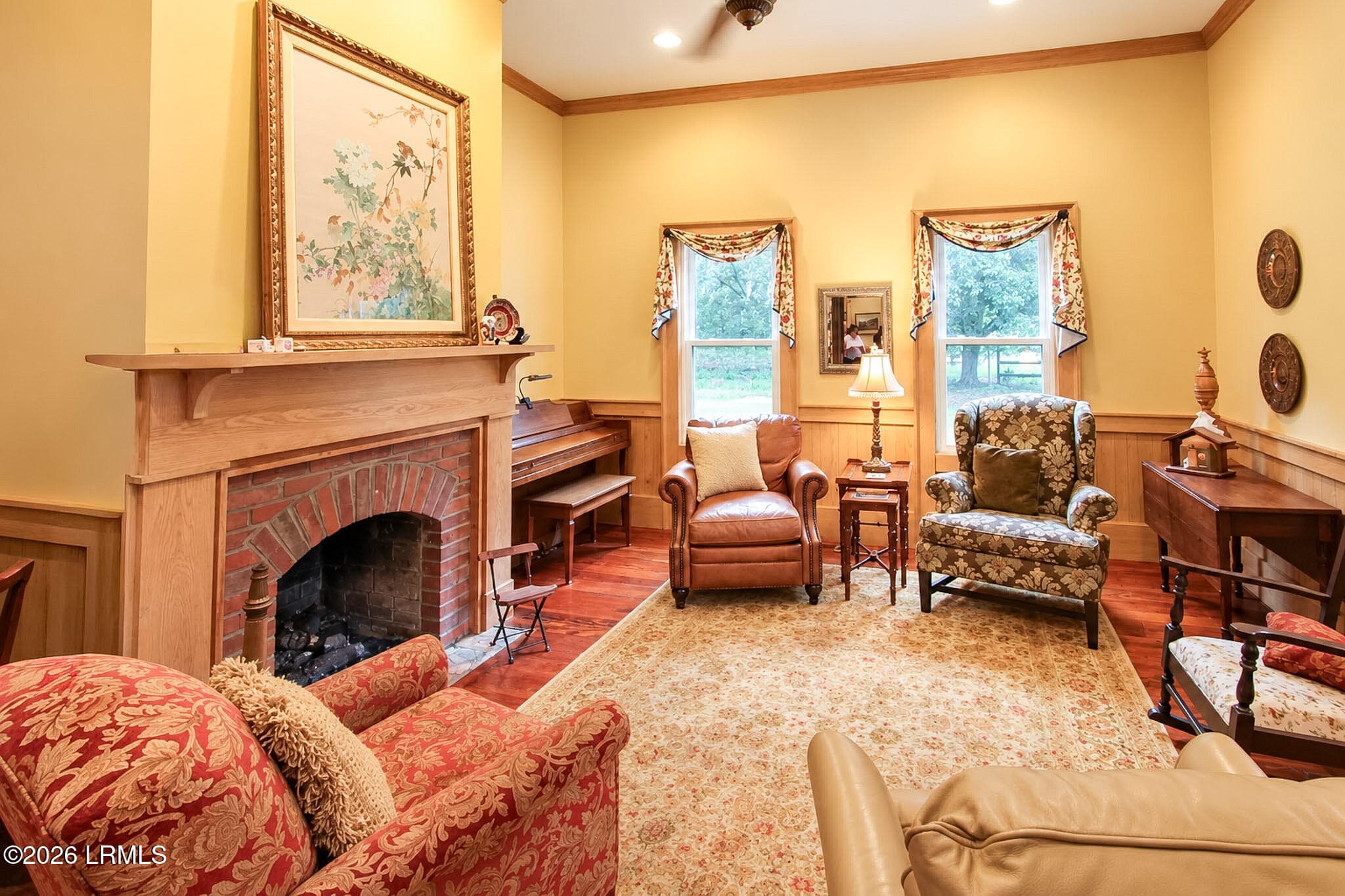 Parlor 2 - 25632 Pocotaligo Road, Yemassee, SC 29945, Yemassee