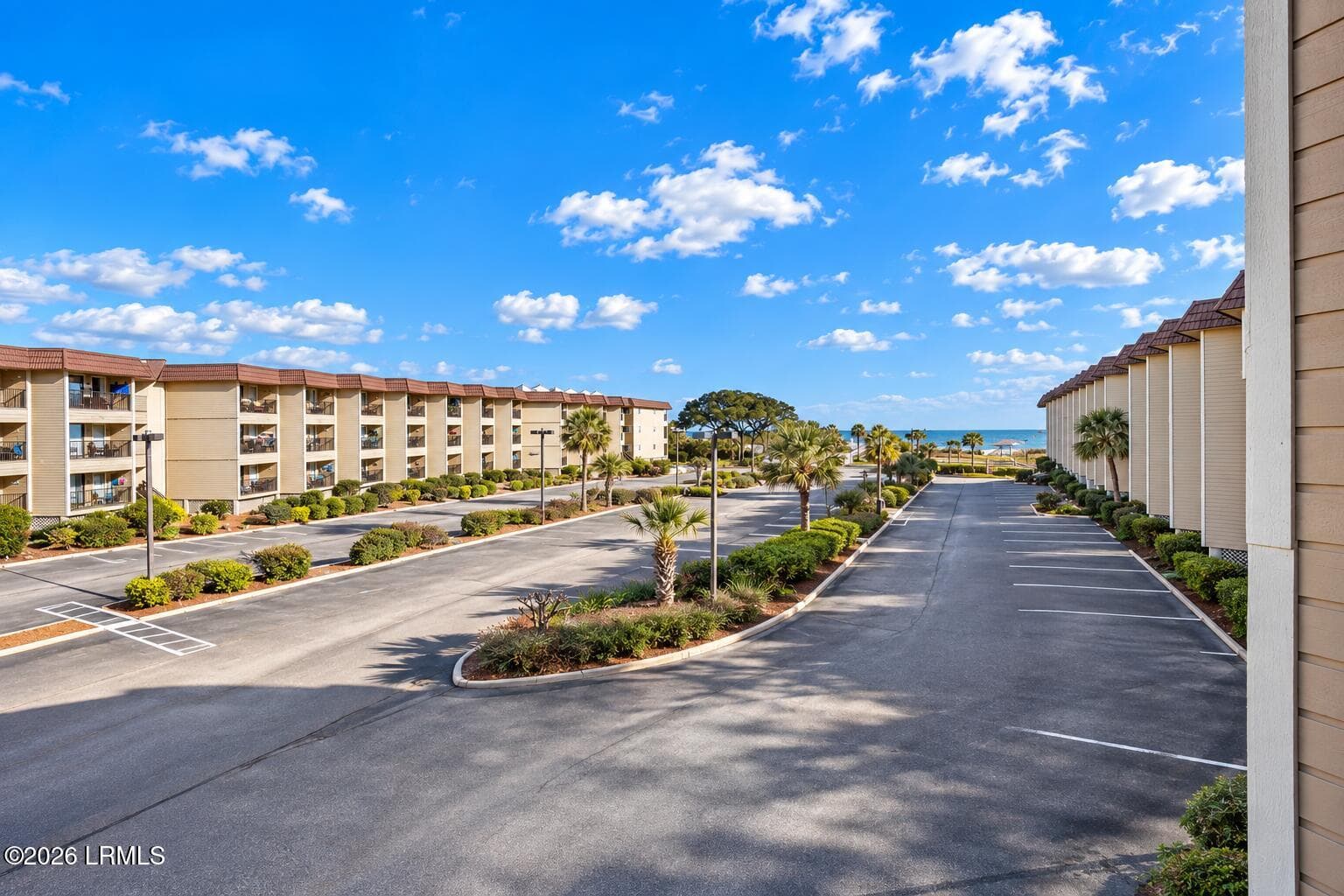 Sunlit Coastal Resort Driveway - 40 Folly Field Road 205b, Hilton Head Island, SC 29928, Hilton Head Island
