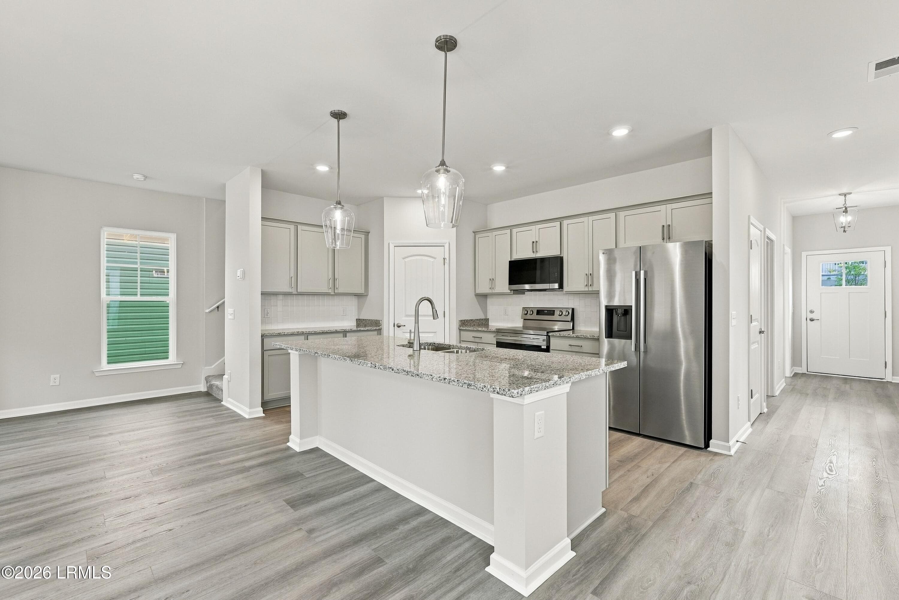 Large island - 371 Conifer Street, Hardeeville, SC 29927
