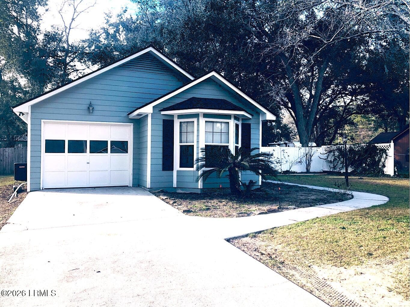 8 Burlington Land Road, Beaufort, SC 29906