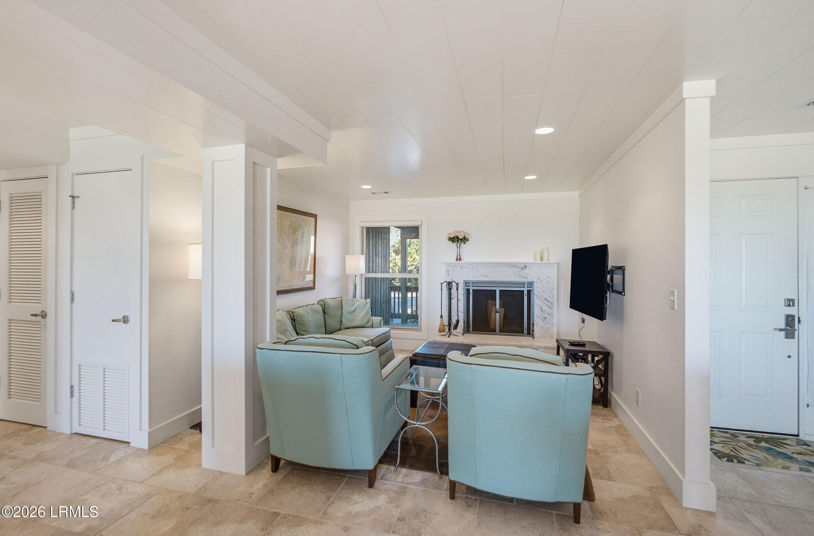 Family room with Fireplace - 119 Captain John Fripp Villa, Fripp Island, SC 29920, Fripp Island