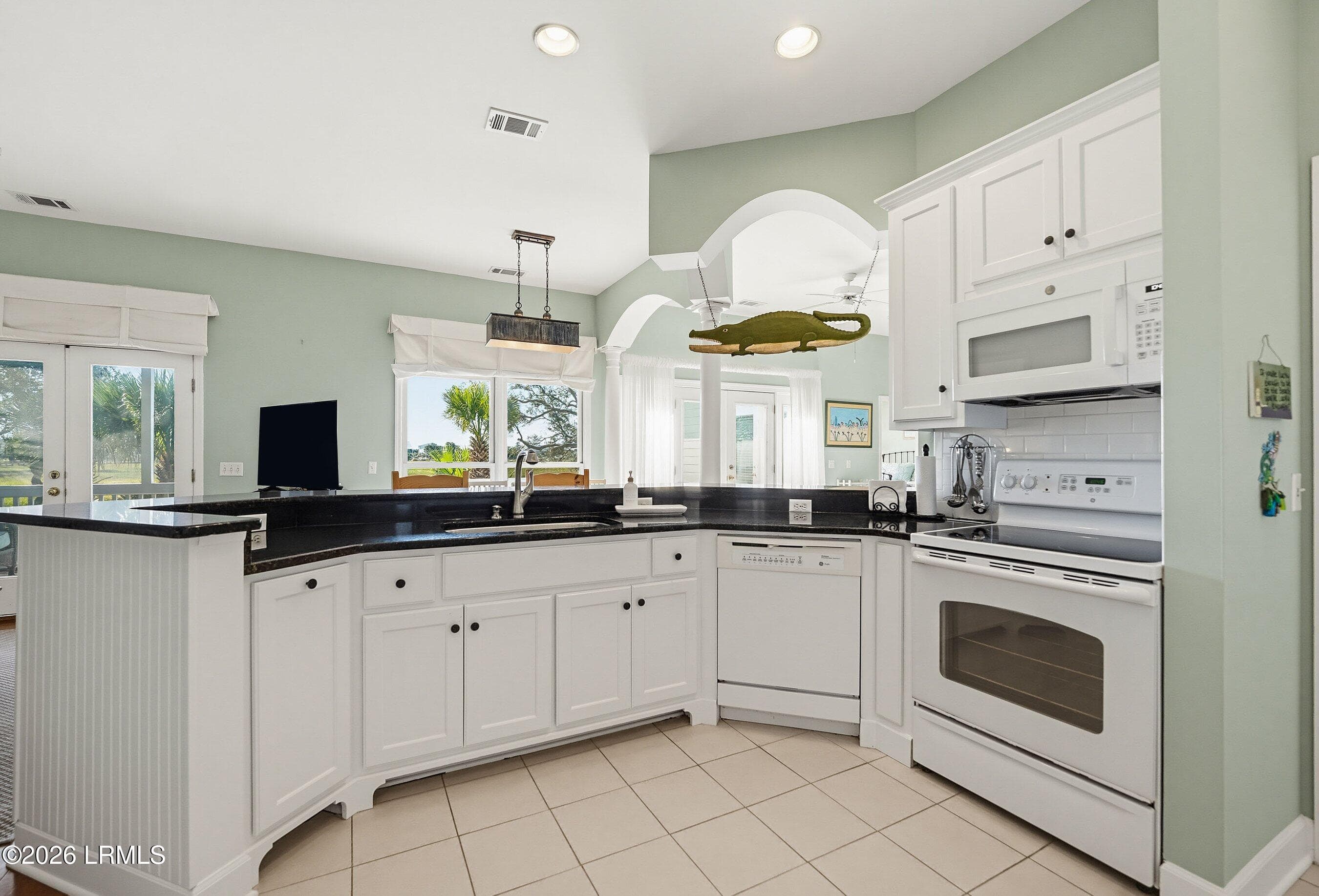 DSC02658-91-1.jpg-SMALL - 137 Ocean Creek Boulevard, Fripp Island, SC 29920, Fripp Island