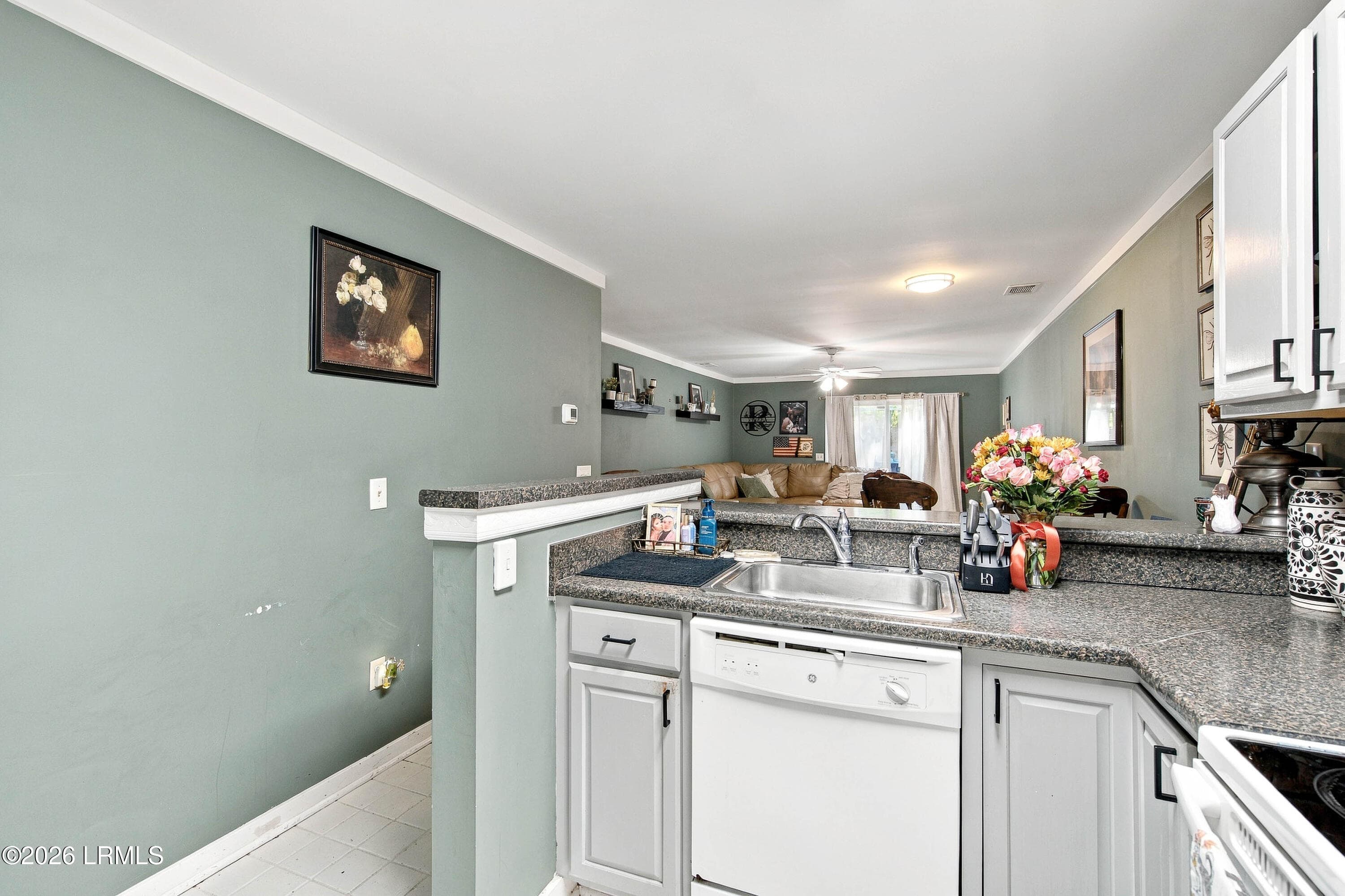 2304 Pine Ct 12-11 - 2304 Pine S 12, Beaufort, SC 29902