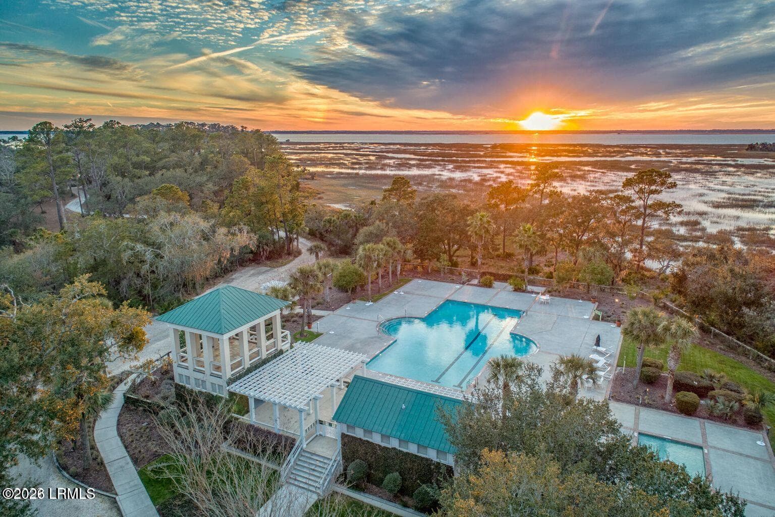 Pool at dusk - 75 N Eastover, Beaufort, SC 29906, Beaufort