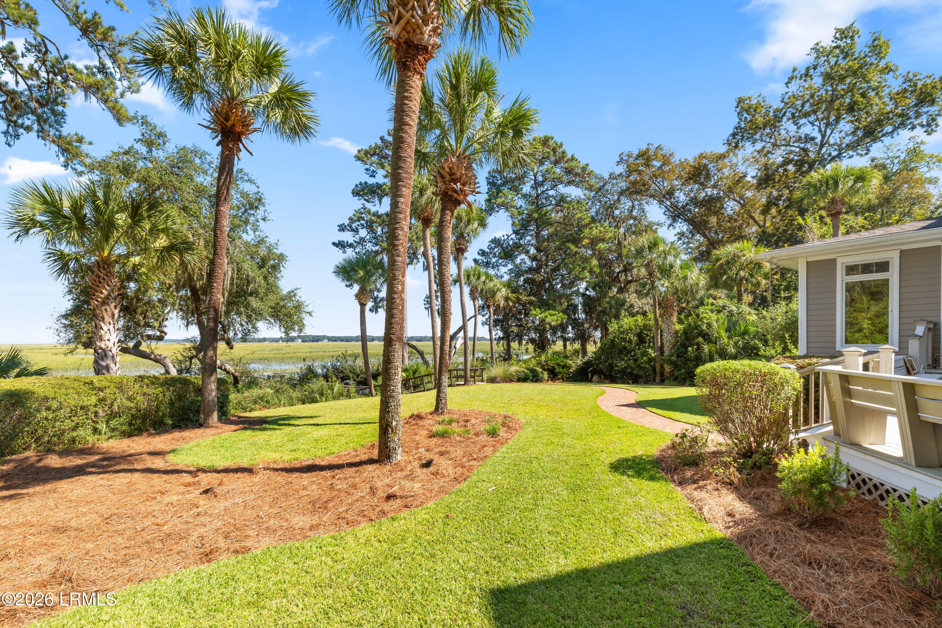 Backyard - 655 Island Circle E, St. Helena Island, SC 29920