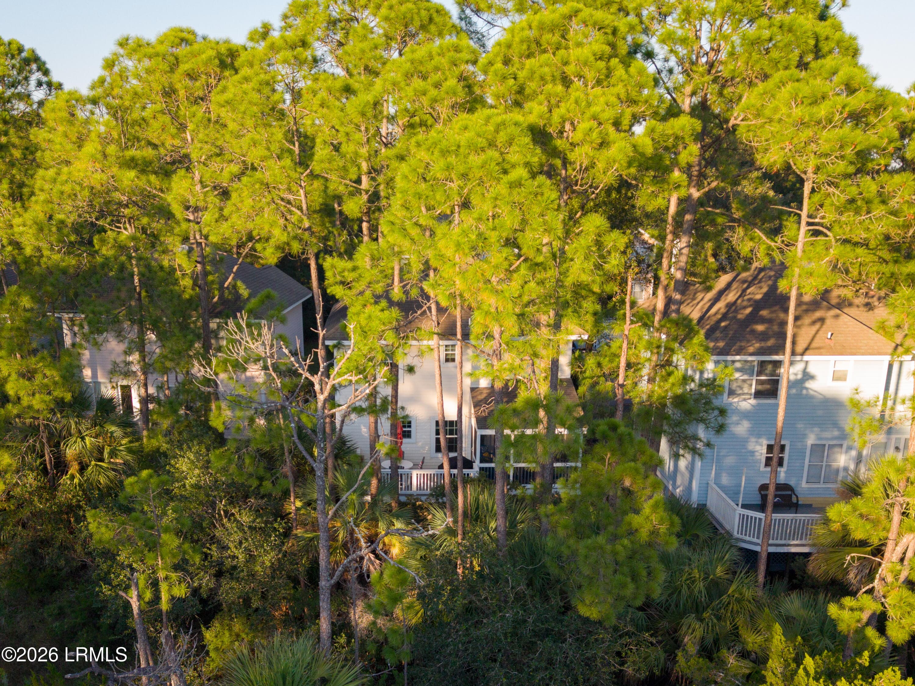 16 Pine Burr Rd E #18--11 - 16 Pine Burr Road E 8, Hilton Head Island, SC 29926
