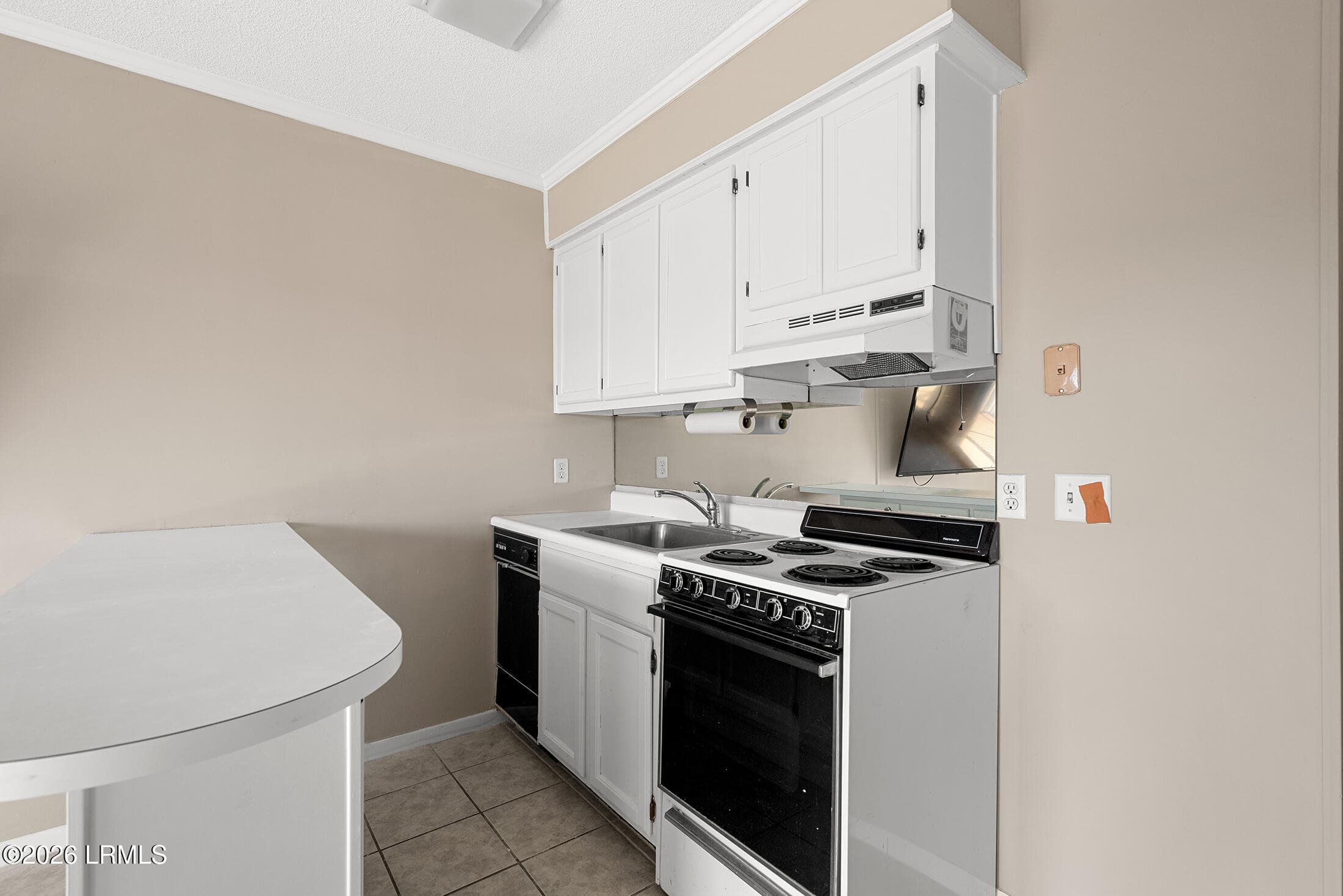 11 - 40 Folly Field Road 335a, Hilton Head Island, SC 29928