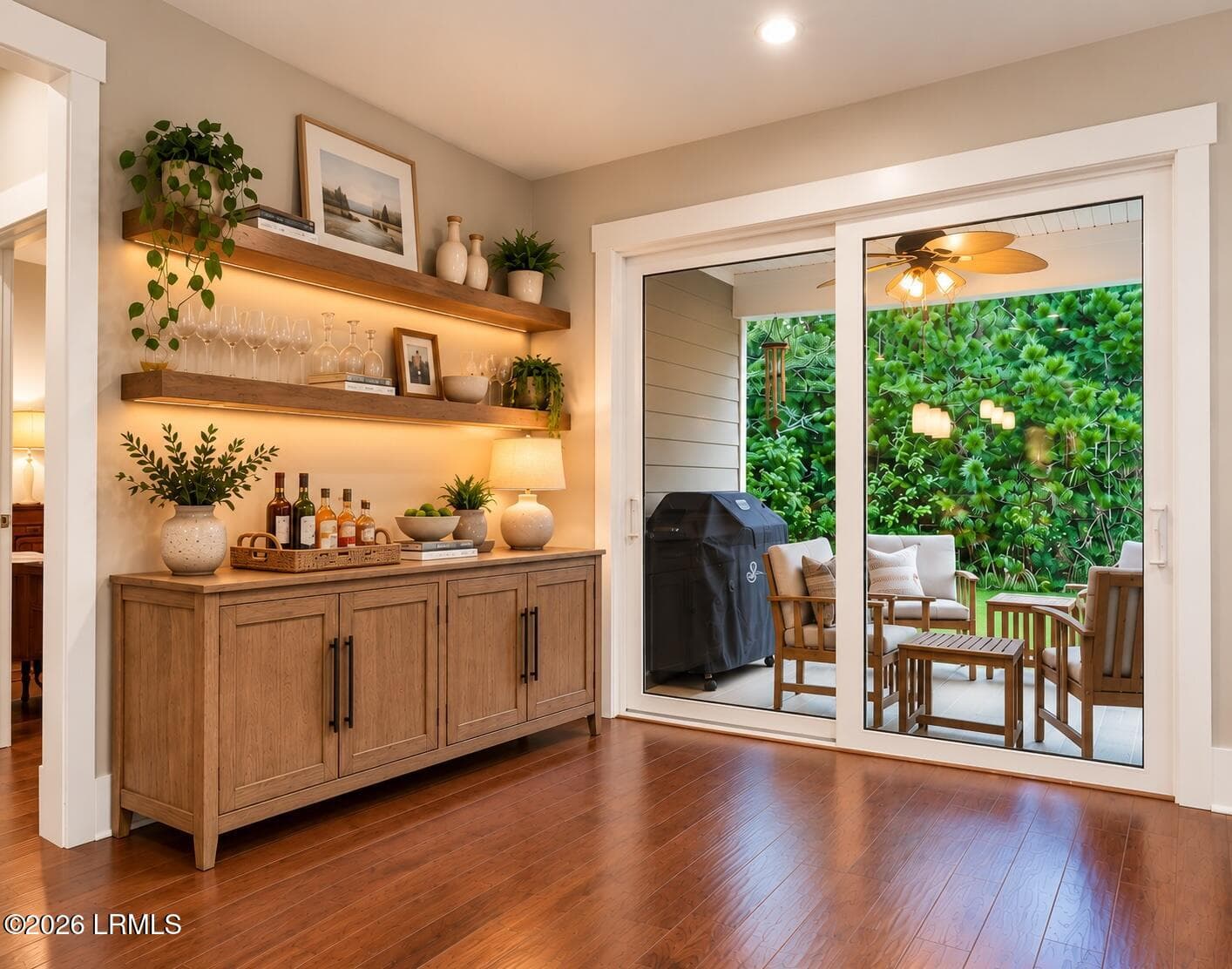 Cozy Oak Bar and Patio Retreat - 586 Crane Court, Bluffton, SC 29909