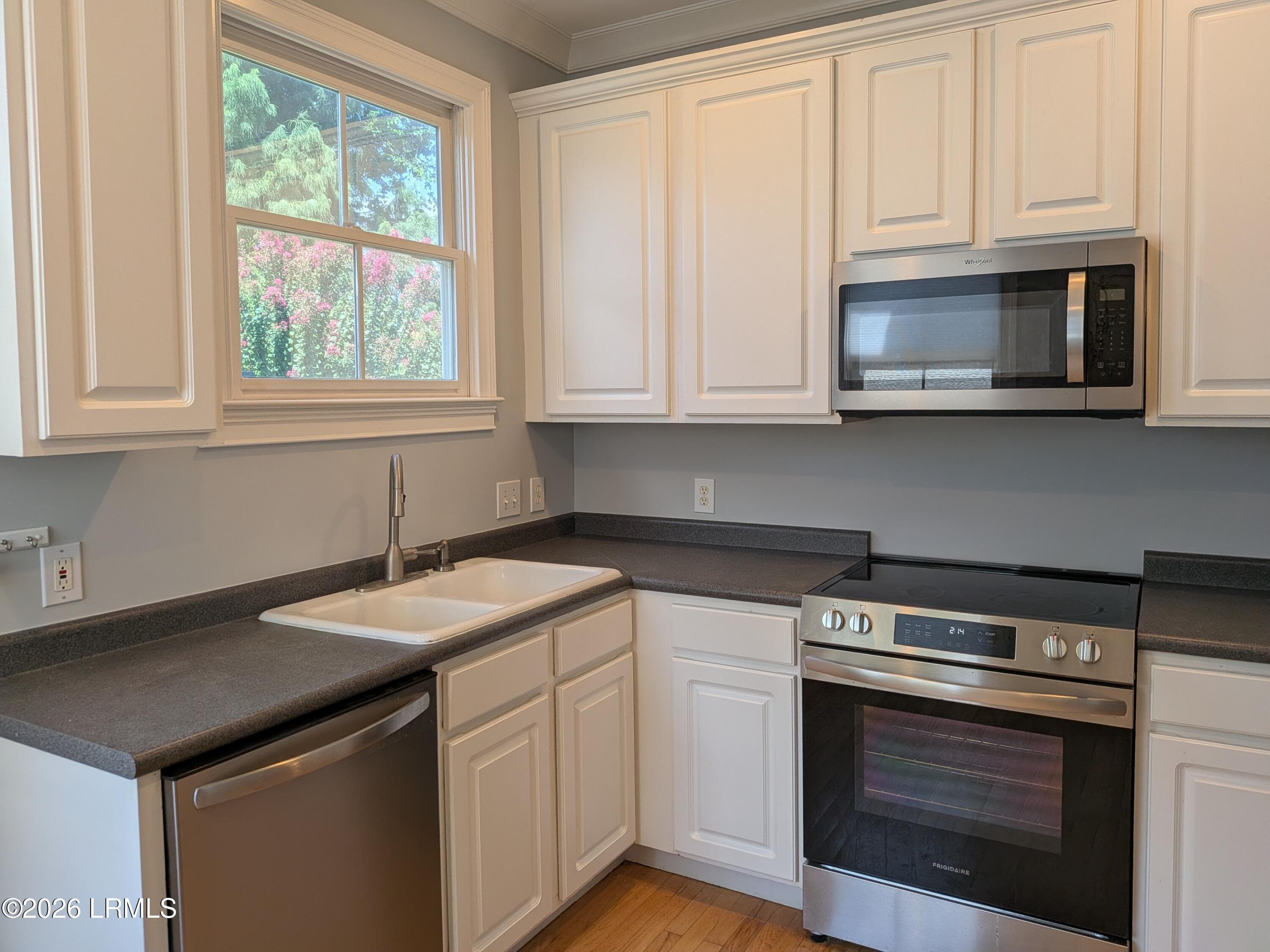 PXL_20260912_181501568 - 45 Holbrook Drive, Beaufort, SC 29902